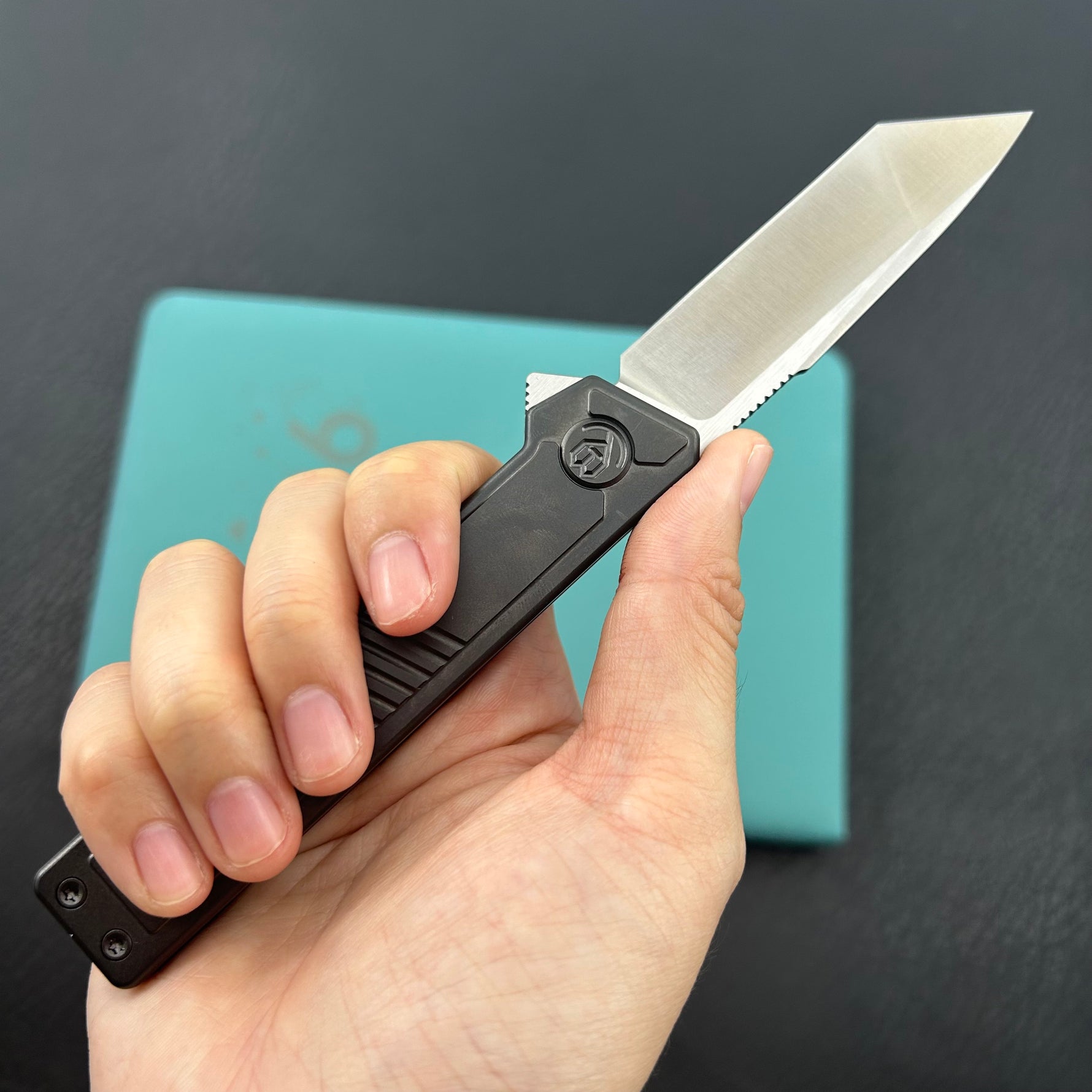 KB KNIVES KB420C Yondu Double Detent Knife DLC Ti Micro Milling 2.87'' Tanto Satin M390 Blade