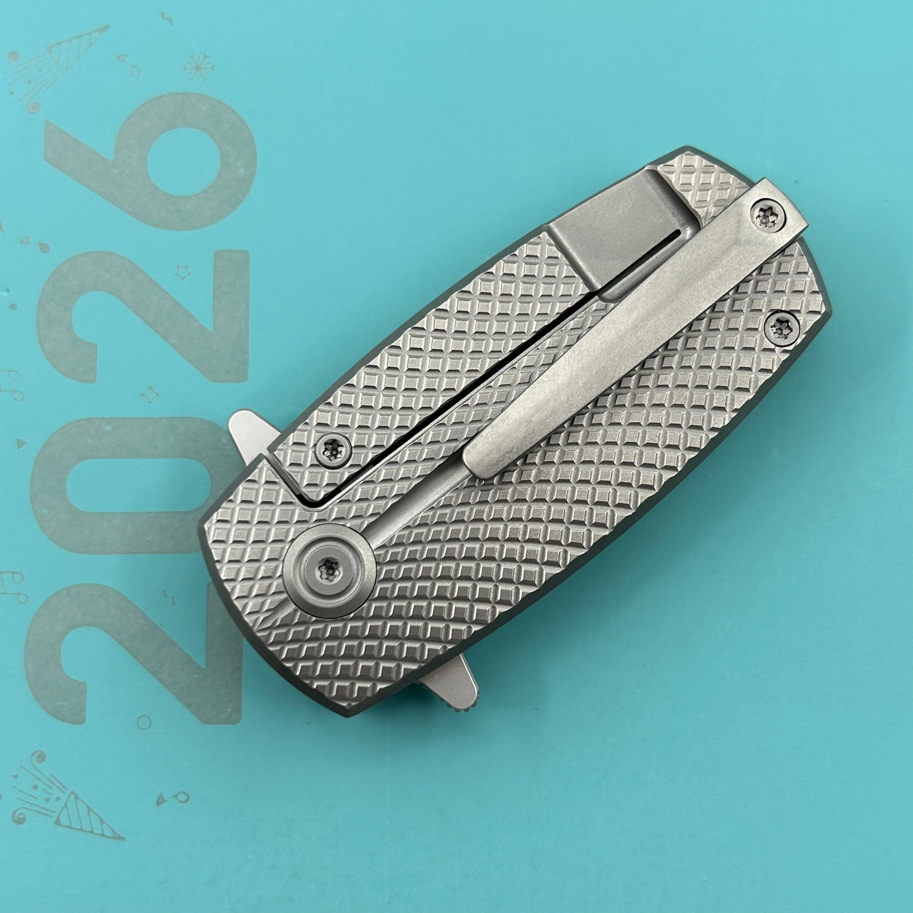 KB KNIVES KB451A Fang Mini Pocket Knife Grey Titanium with Diamond Milling 1.97" Beadblast M390 Blade