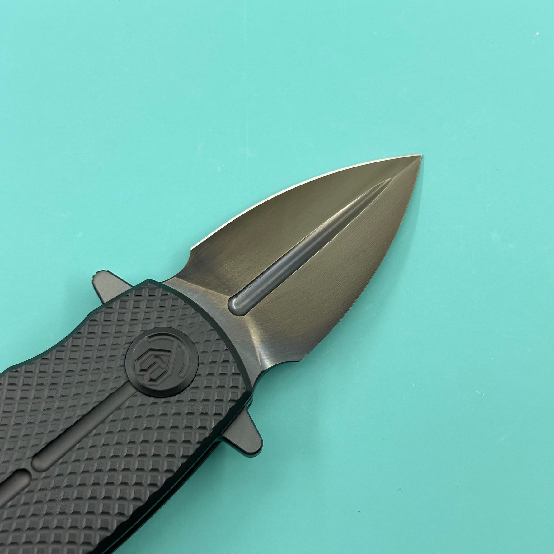 KB KNIVES KB451C Fang Mini Pocket Knife Black PVD Titanium with Diamond Milling 1.97" Regular DLC M390 Blade