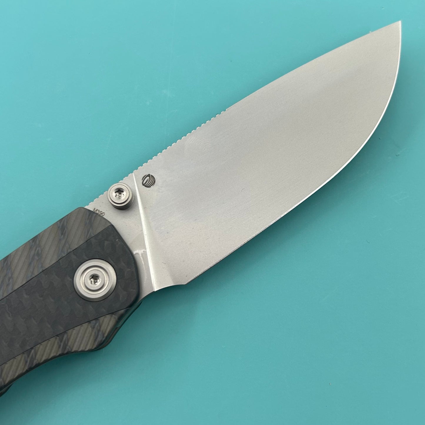 KB KNIVES KB431B Zephyr Folding Pocket Knife Flamed Titanium with Wave CF Inlay 4.65" Silver Beadblast M390
