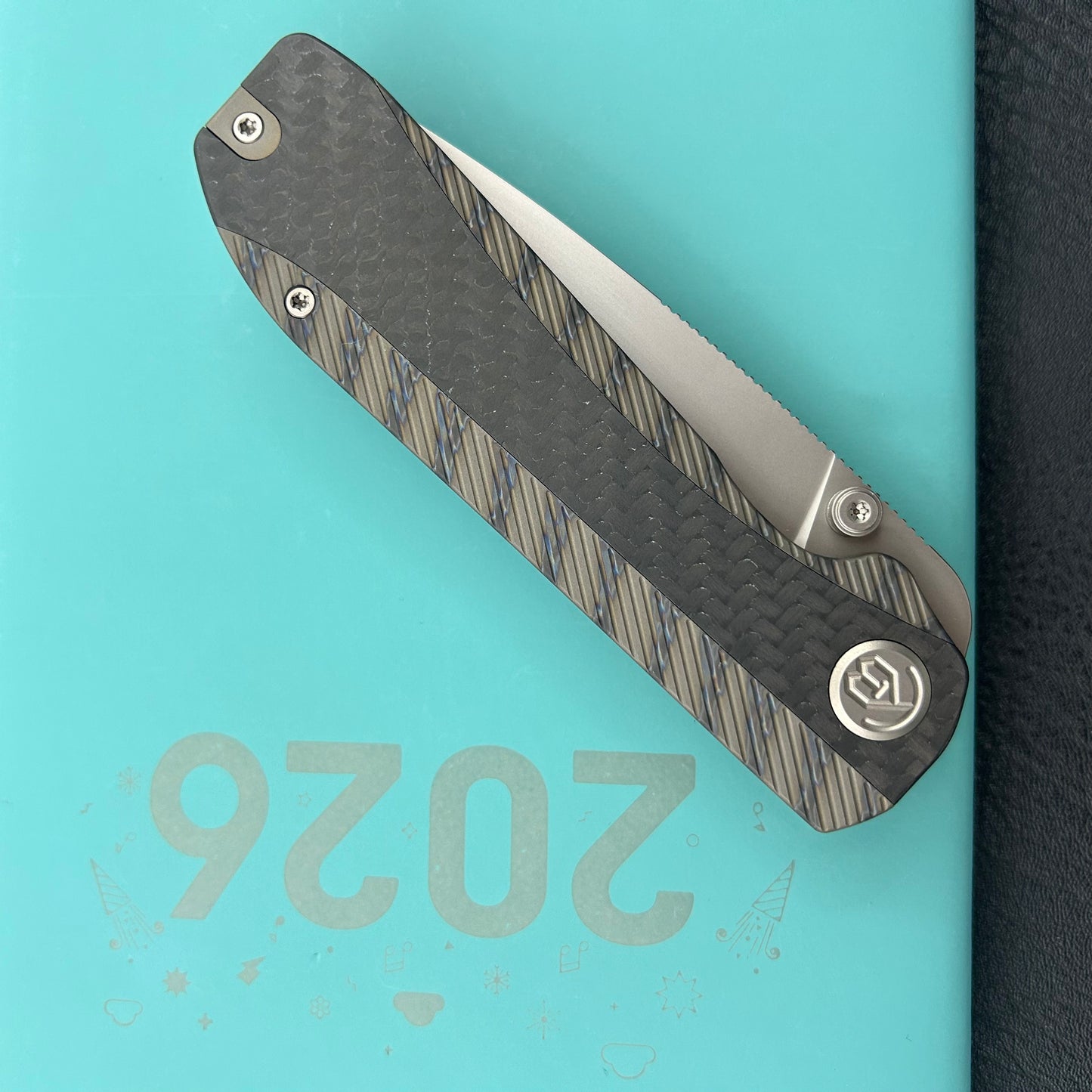 KB KNIVES KB431B Zephyr Folding Pocket Knife Flamed Titanium with Wave CF Inlay 4.65" Silver Beadblast M390