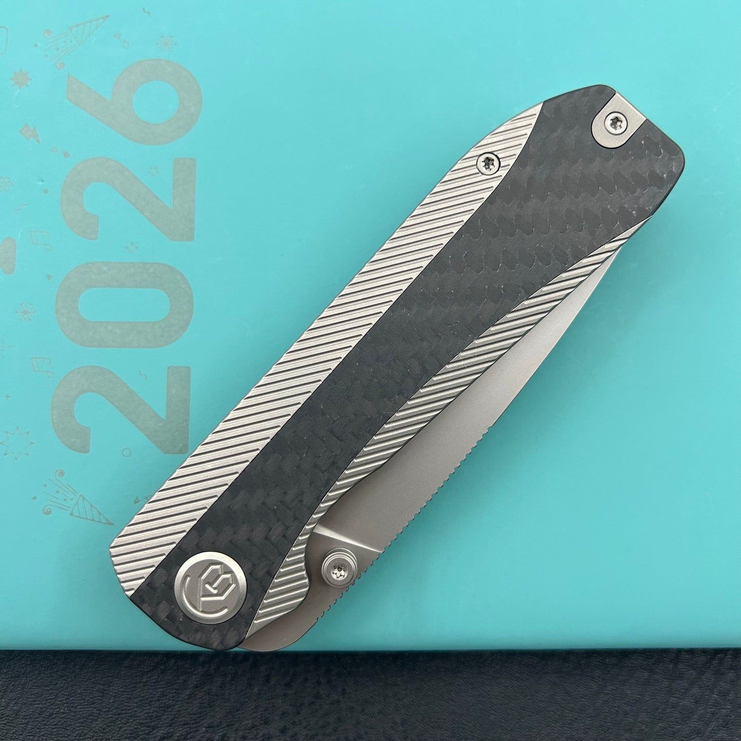 KB KNIVES KB431A  Zephyr Folding Pocket Knife Gray Titanium with Wave CF Inlay 4.65" Silver Beadblast M390