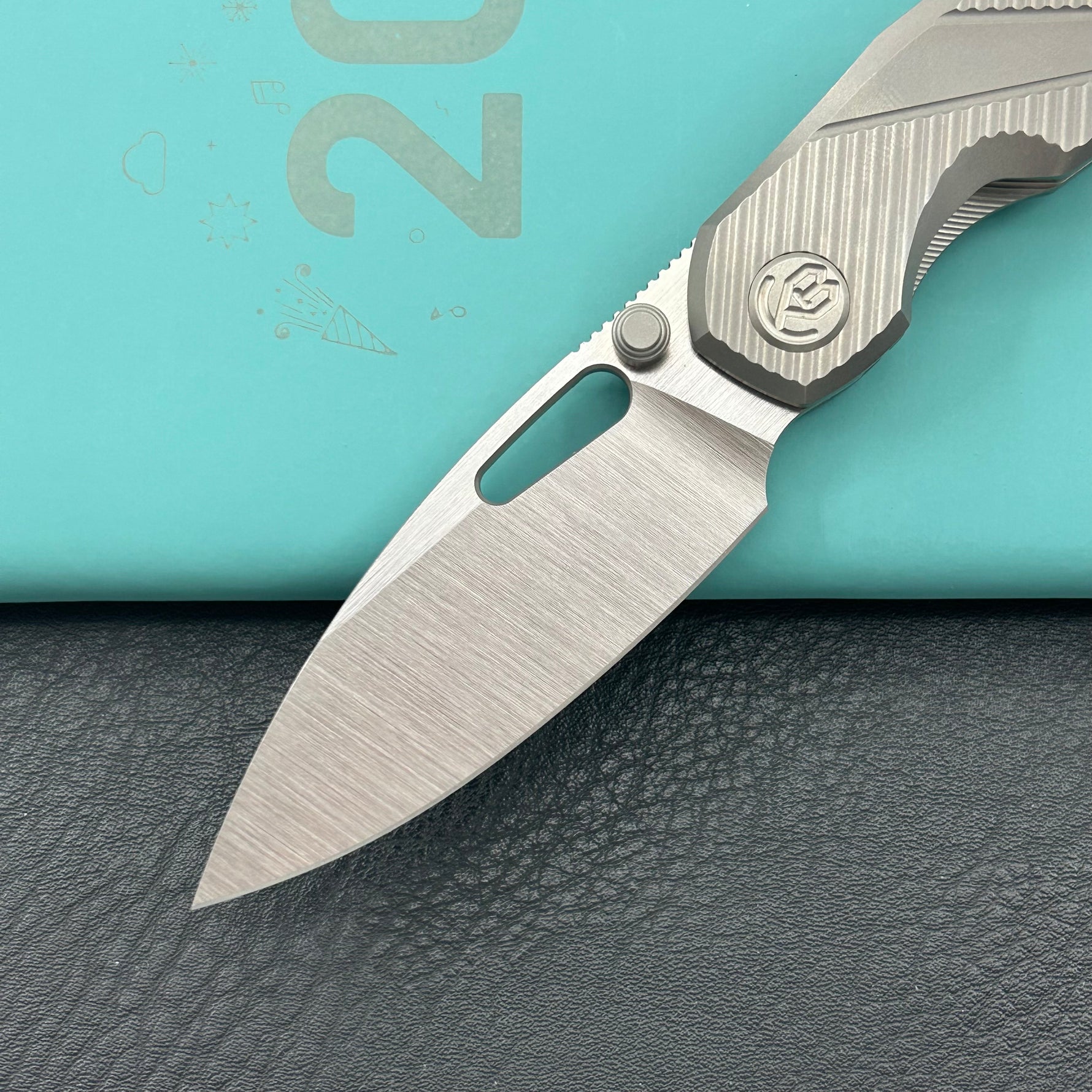 KB KNIVES KB457A Sear Thumb Stud Open Folding Pocket Knife Gray Ti Micro MIlling 2.99" Belt Satin S90V Blade