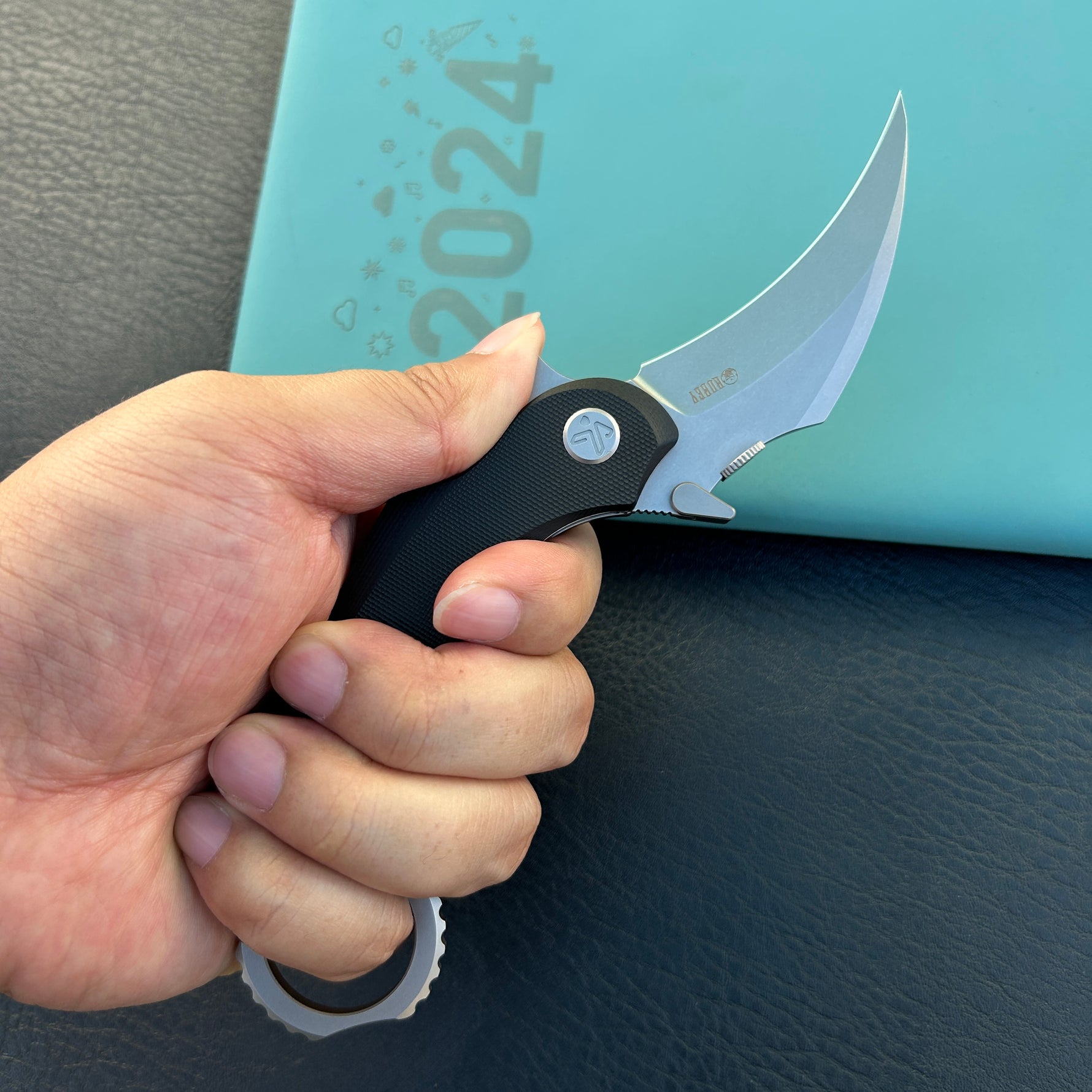 KUBEY knife KU298A Rogue Recurve Karambit Folding Knife Black G10 Handle 2.91" Stonewash 14C28N Blade