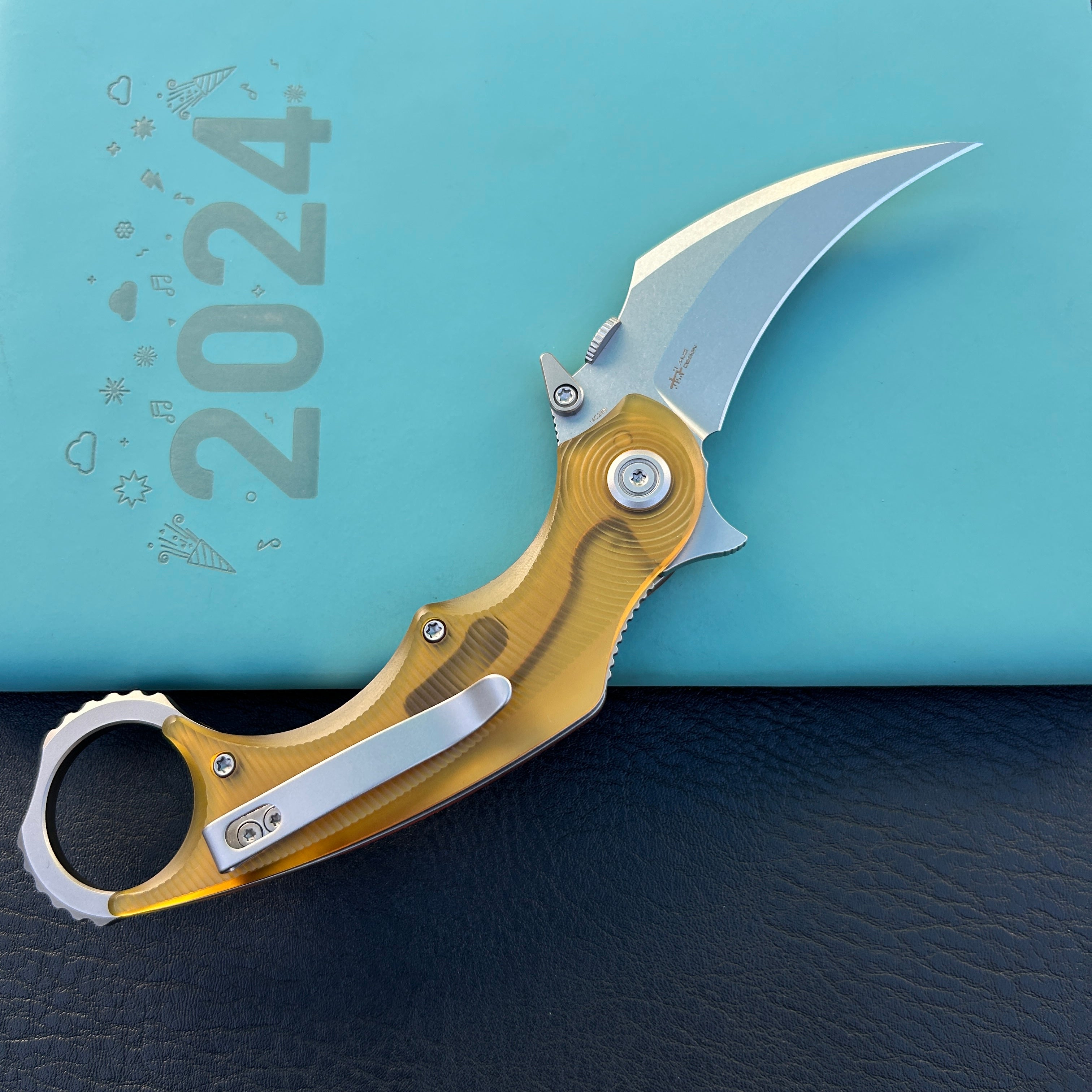 KUBEY KU298G Rogue Recurve Karambit Folding Knife  Ultem Handle 2.91" Stonewash 14C28N Blade