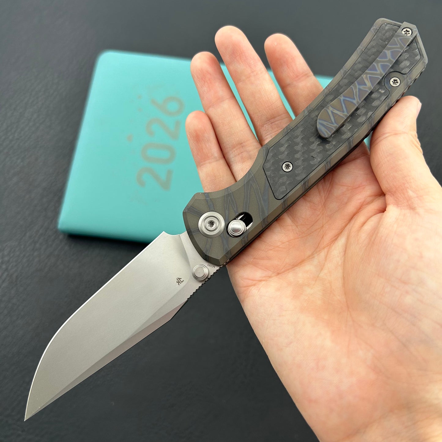 KB KNIVES KB427B Lynx Folding Knife Flame Ano Titanium with Wave CF Inlay Handle 3.54'' Bead Blasting M390