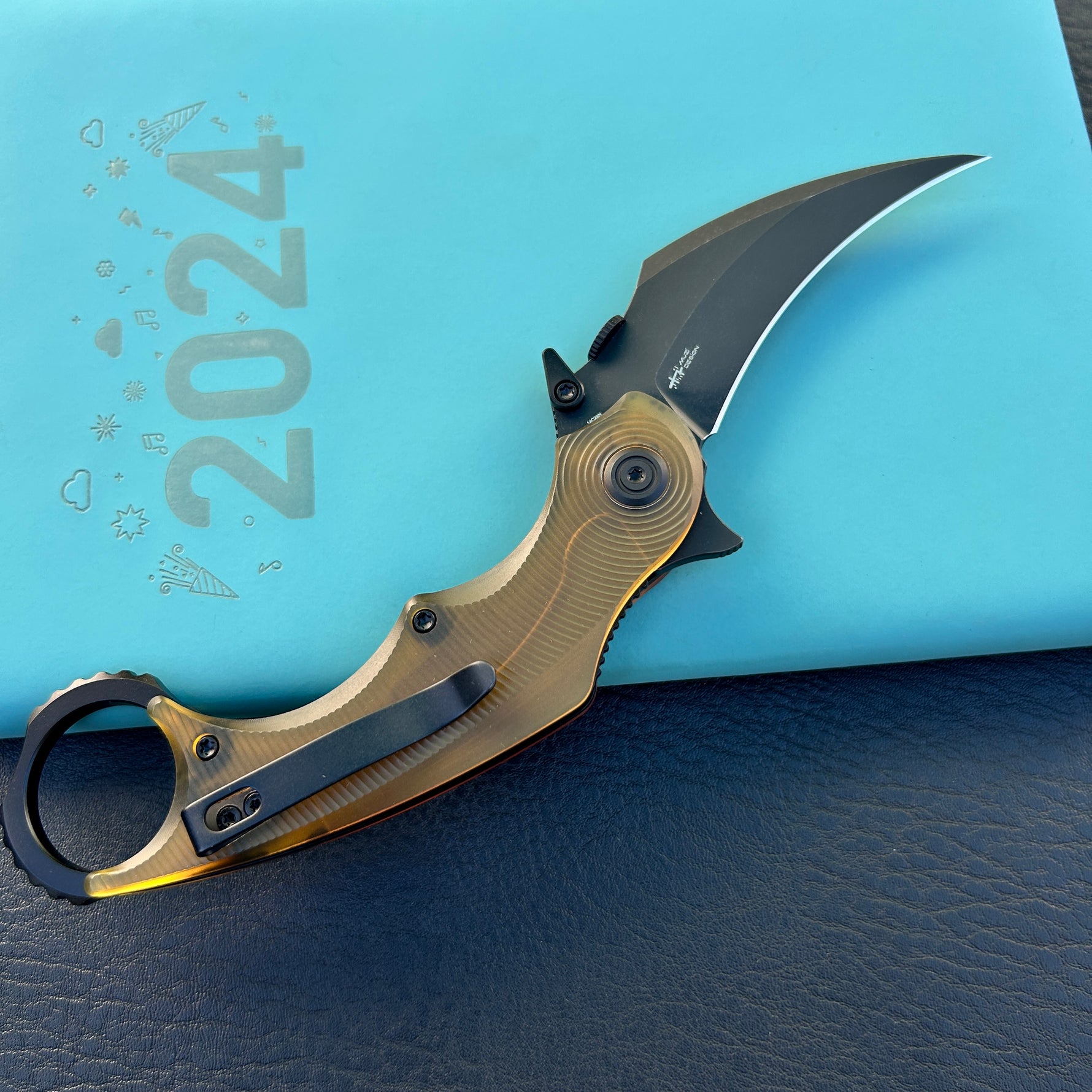 KUBEY knife KU298H Rogue Recurve Karambit Folding Knife  Ultem Handle 2.91" Blackwash 14C28N Blade