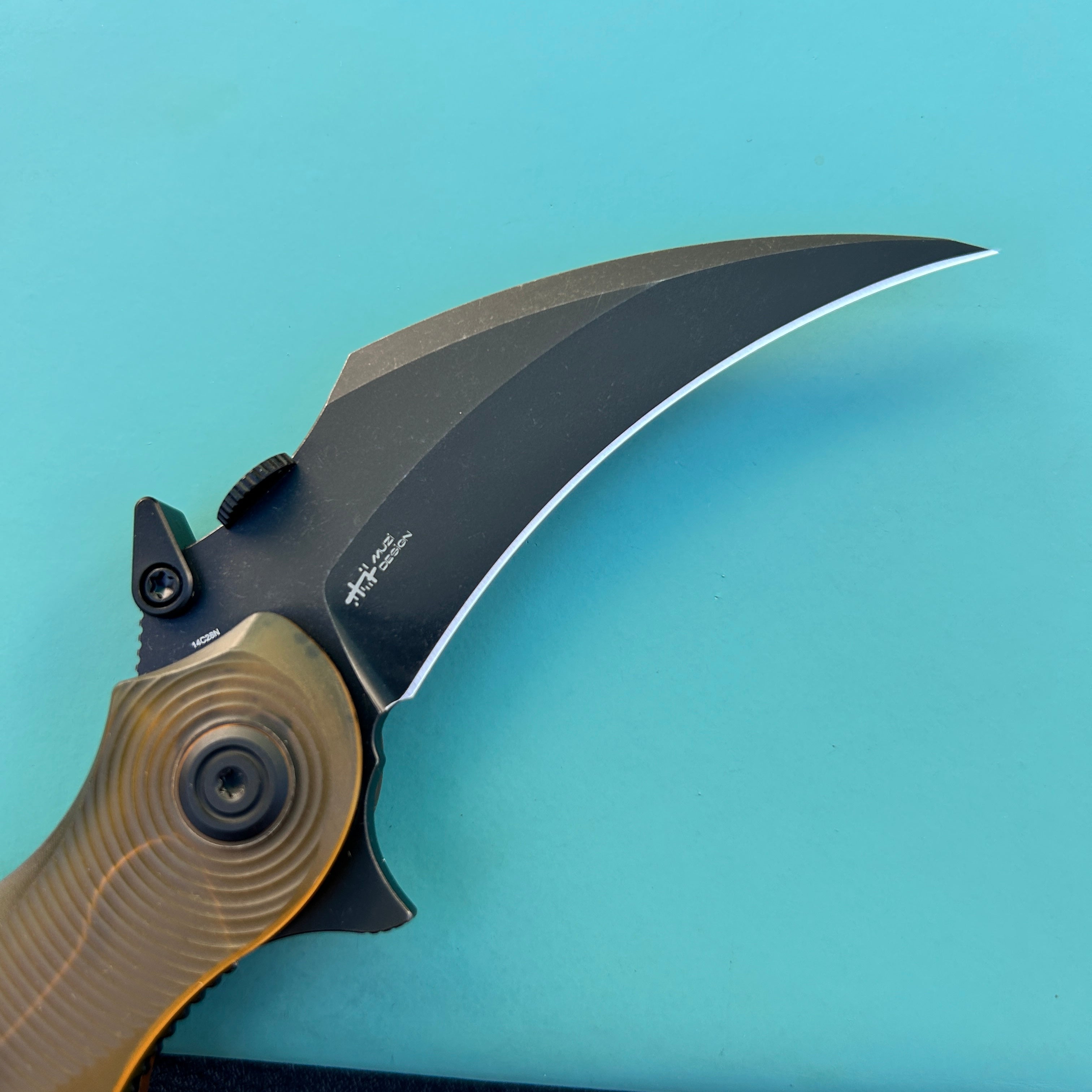 KUBEY KU298H Rogue Recurve Karambit Folding Knife  Ultem Handle 2.91" Blackwash 14C28N Blade