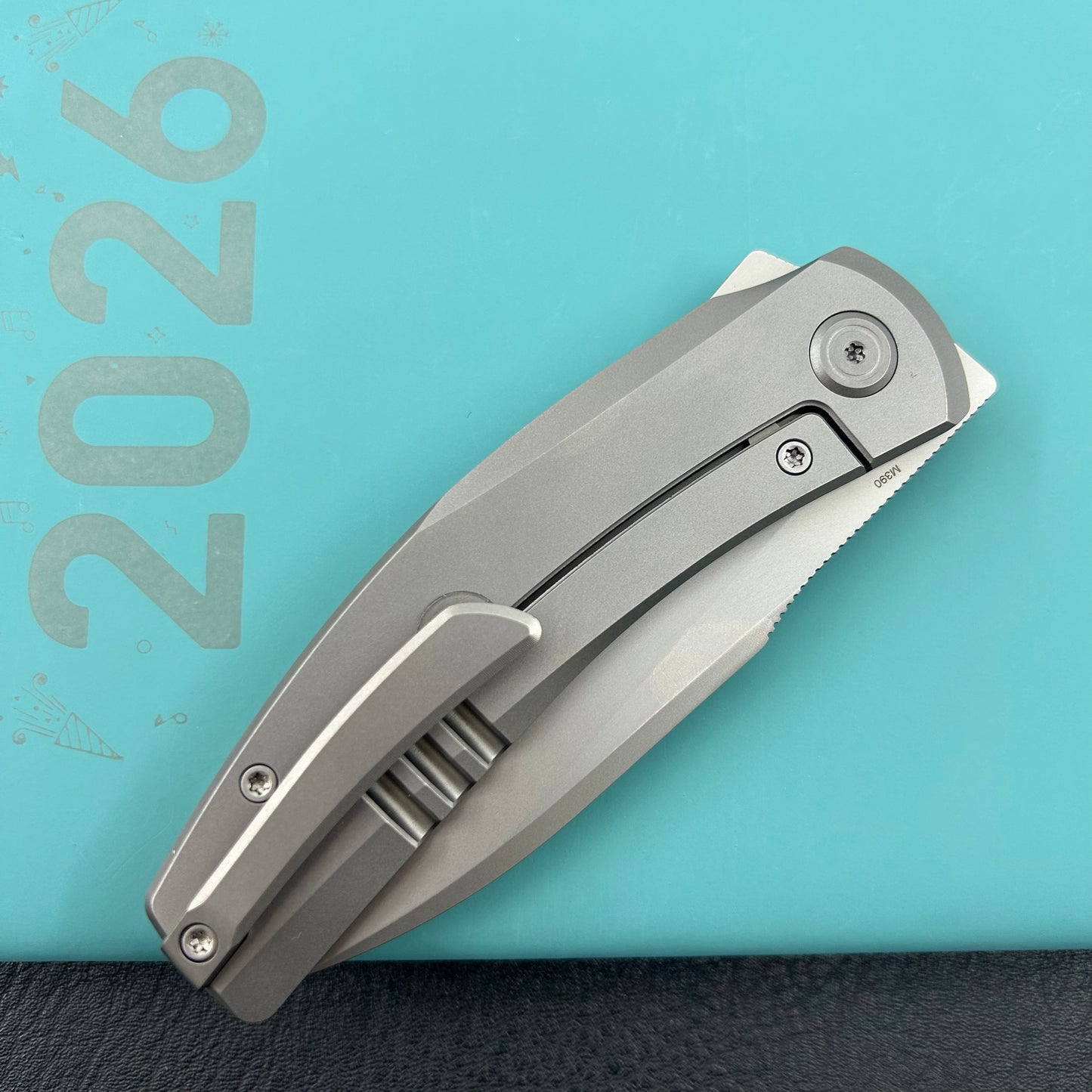 KB KNIVES KB418A Taurus Frame Lock Pocket Folding Knife Gray Titanium Handle 3.27'' Beadblast M390 Blade