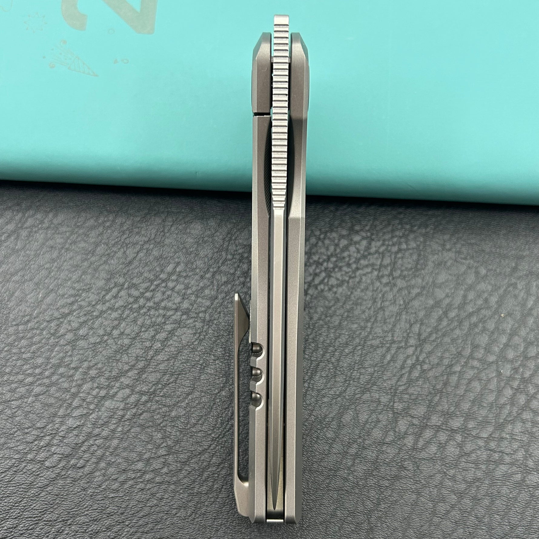 KB KNIVES KB418A Taurus Frame Lock Pocket Folding Knife Gray Titanium Handle 3.27'' Beadblast M390 Blade