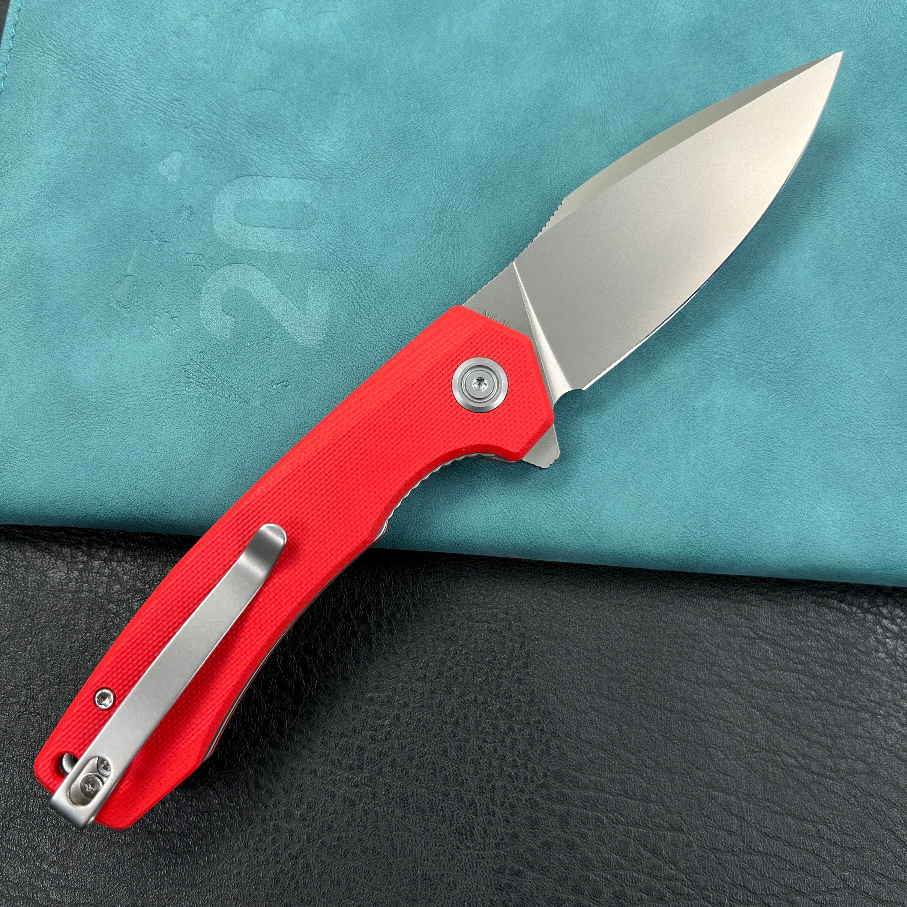 KUBEY KU901J  Calyce Liner Lock Flipper Folding Knife Red G10 Handle 3.27" Bead Blasted AUS-10