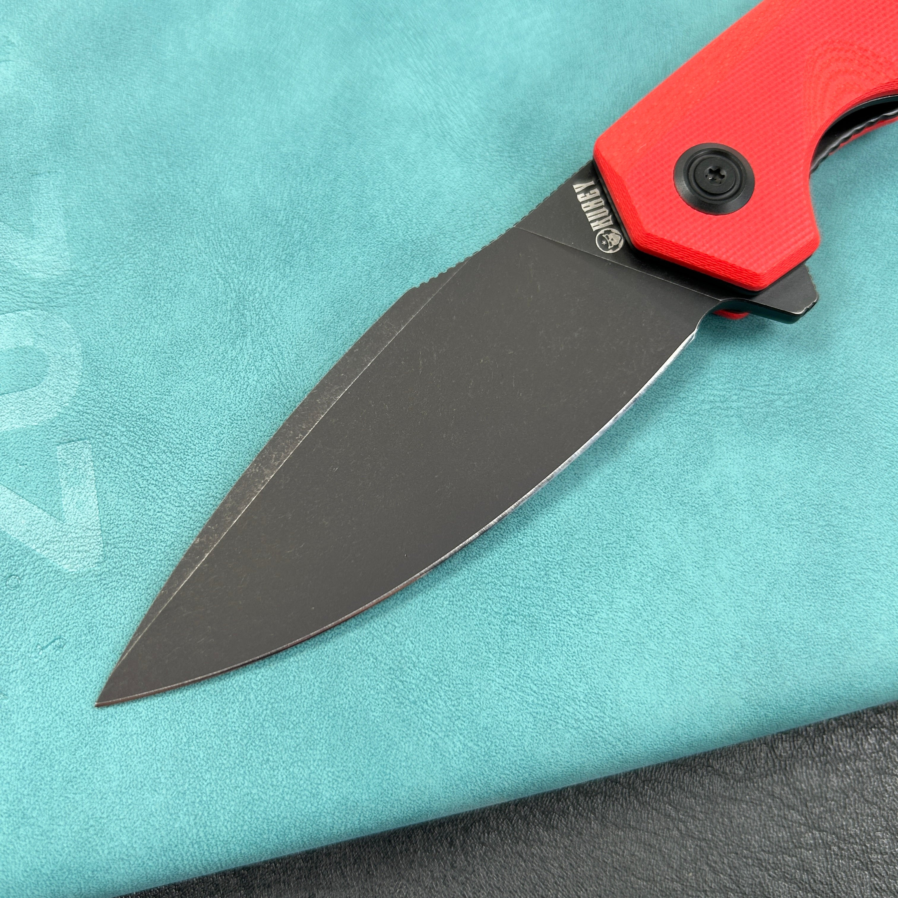 KUBEY KU901I Calyce Liner Lock Flipper Folding Knife Red G10 Handle 3.27" Blackwashed AUS-10