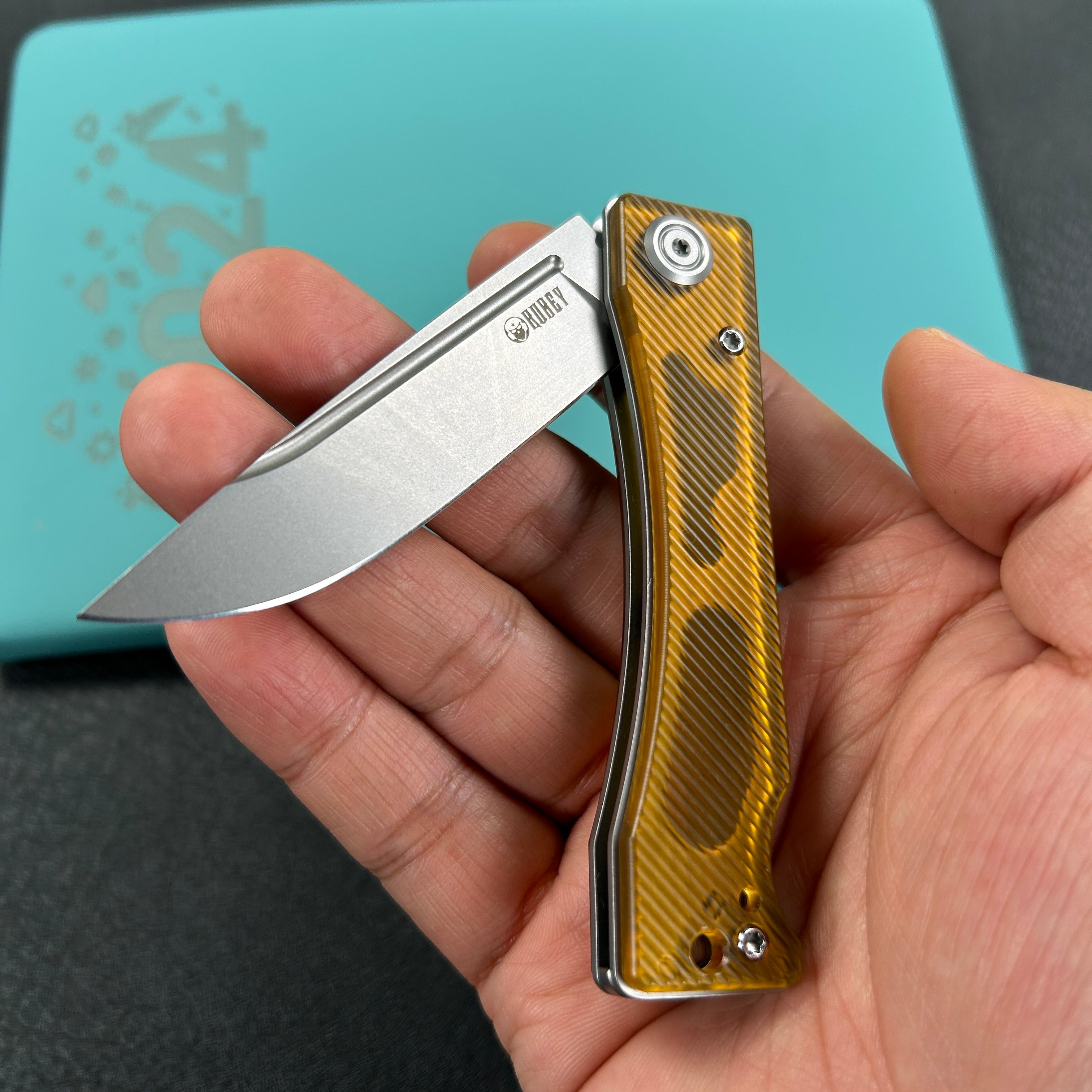 KUBEY KU2102E Akino Lockback Pocket Folding Knife Ultem Handle 3.15" Bead Blasted Sandvik 14C28N