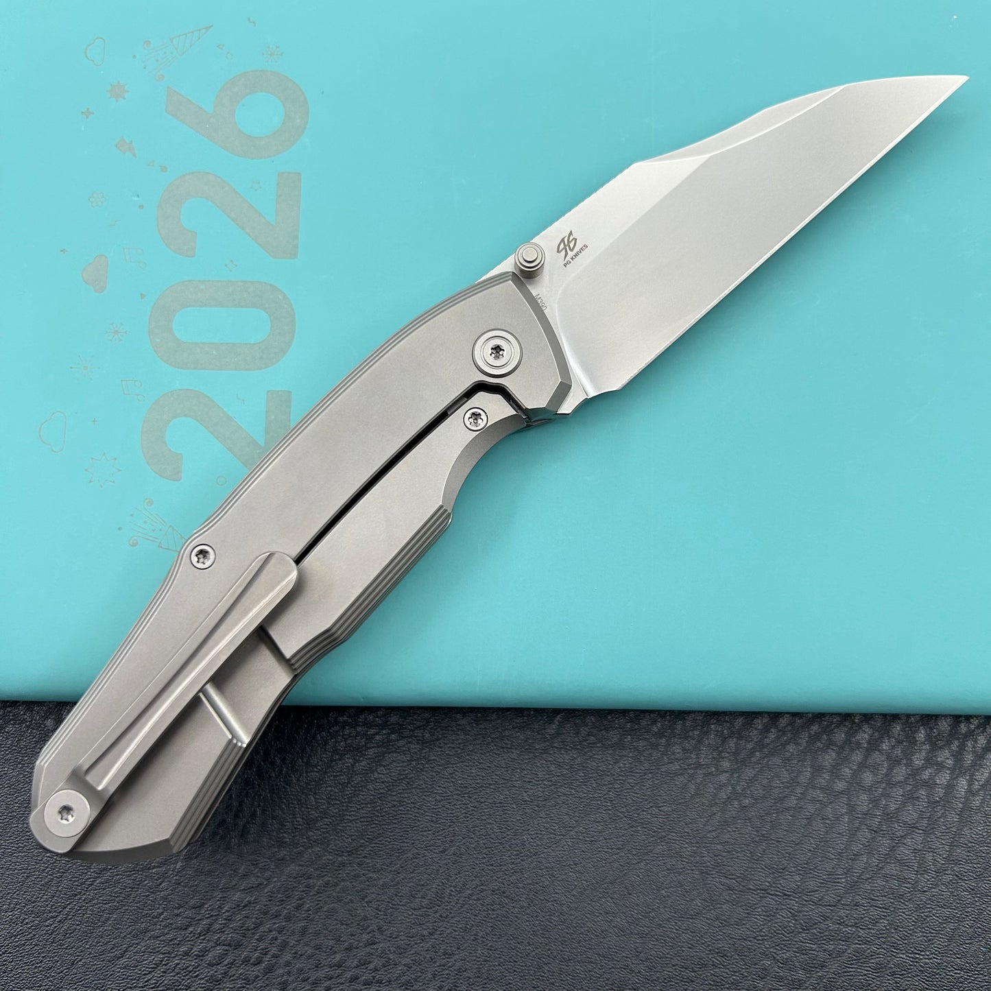 KB KNIVES KB459A Mantra Folding Knife Sandblasting Titanium Handle 3.27'' Silver Bead Blasting M390