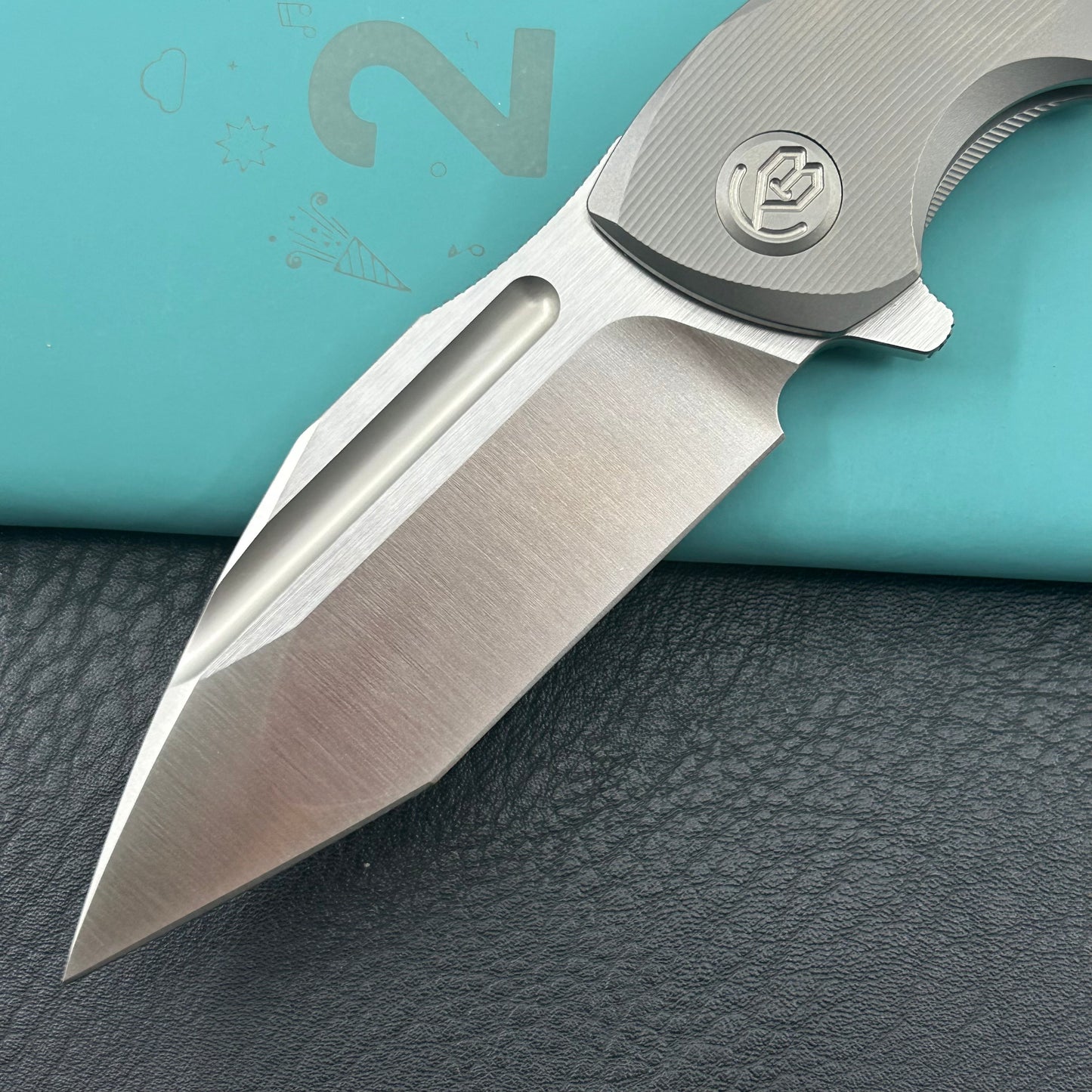 KB KNIVES KB458A Navigator Tactical Folding Knife Flipper Gray Contoured Ti Micro Milling 3.39" Satin M390 Blade