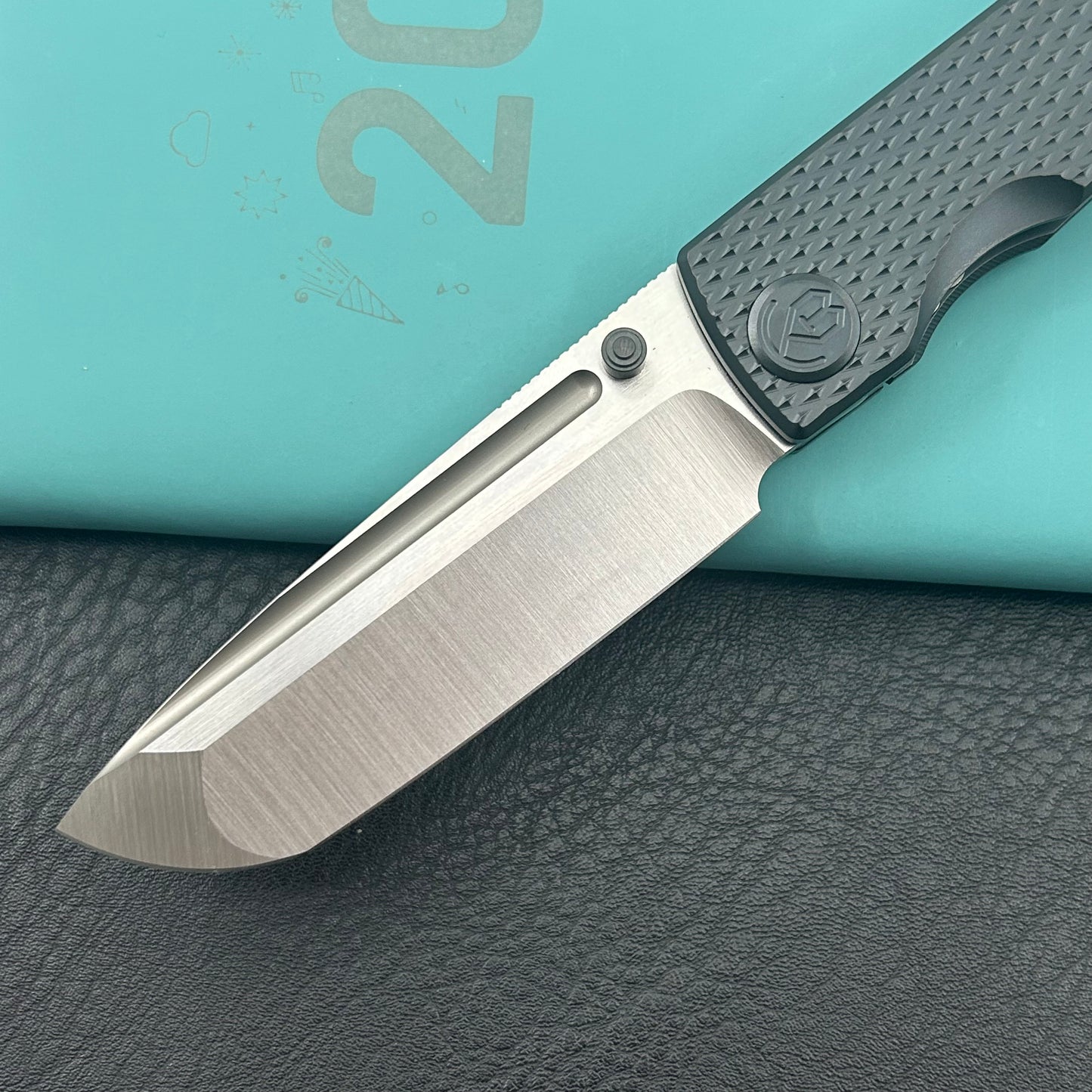 KB KNIVES  KB409C Mosquito Folding Knife Regular DLC Titanium with Diamond Milling 3.46'' Belt Satin M390 Blade