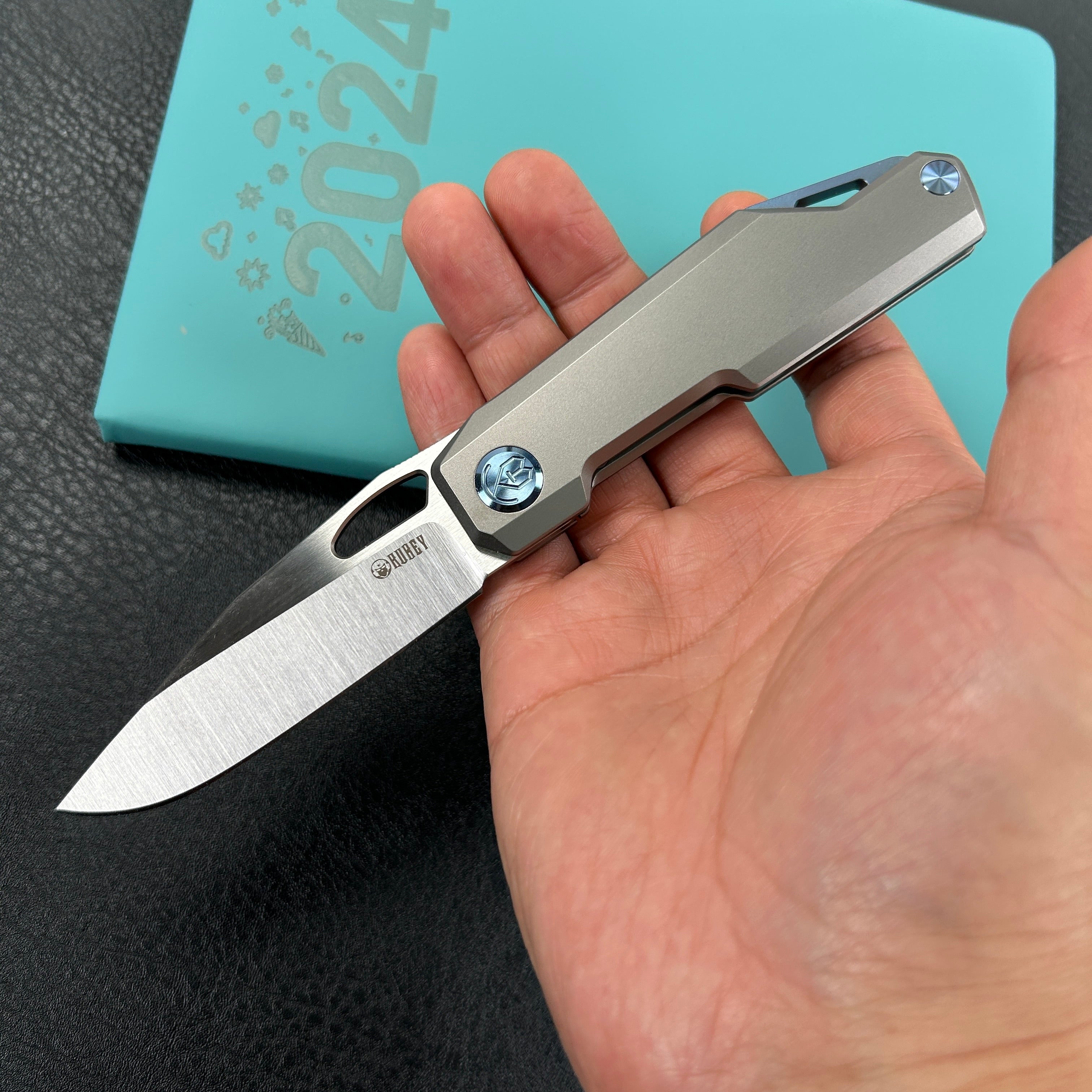 KUBEY KB340A Verijero Fronter Flipper Pocket Folding Knife Grey 6AL4V Titanium Handle 3.35" Belt Satin 14C28N