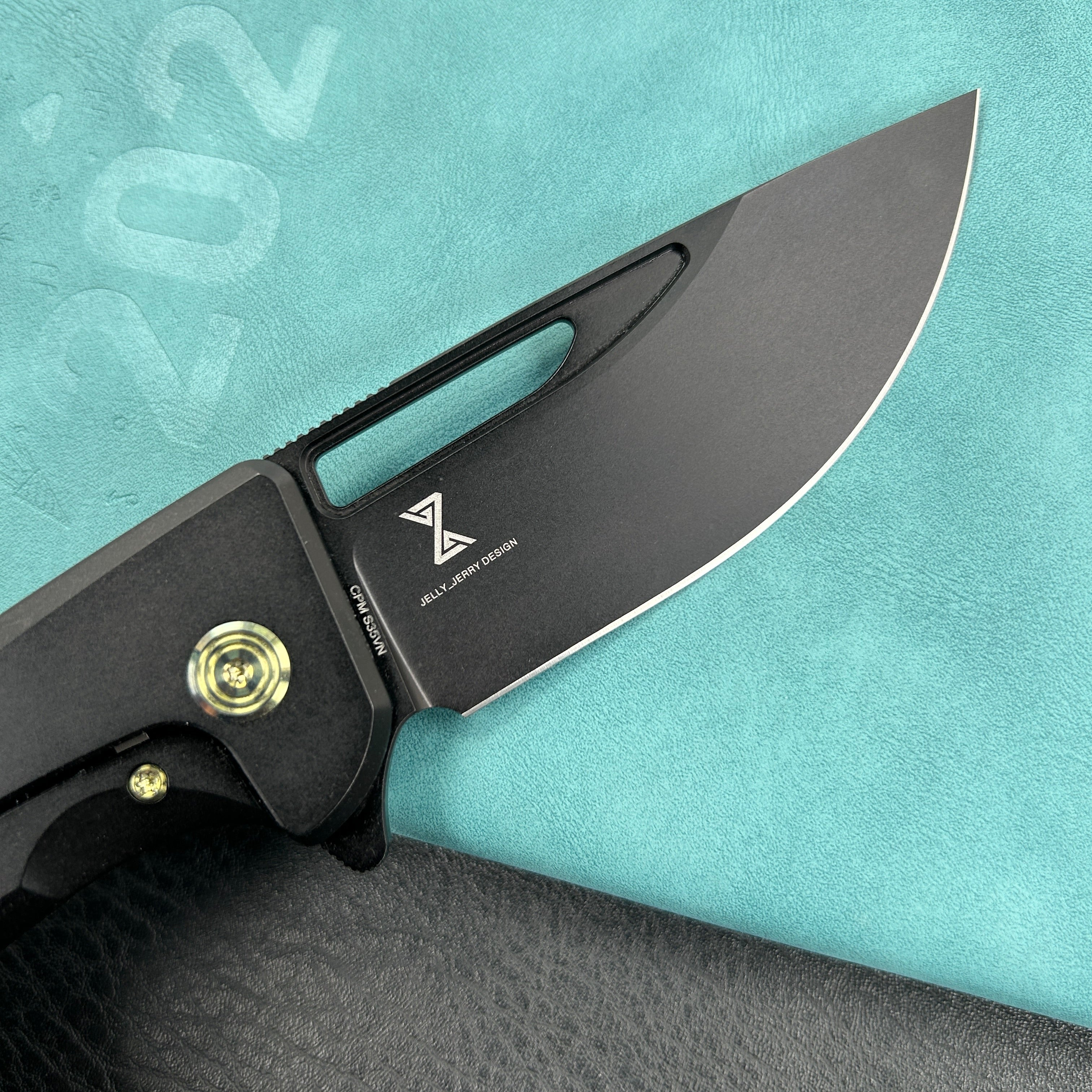 KUBEY KB368B Hyperion Frame Lock Tactical Knife Black 6AL4V Titanium Handle 3.5" Black Coated CPM-S35VN