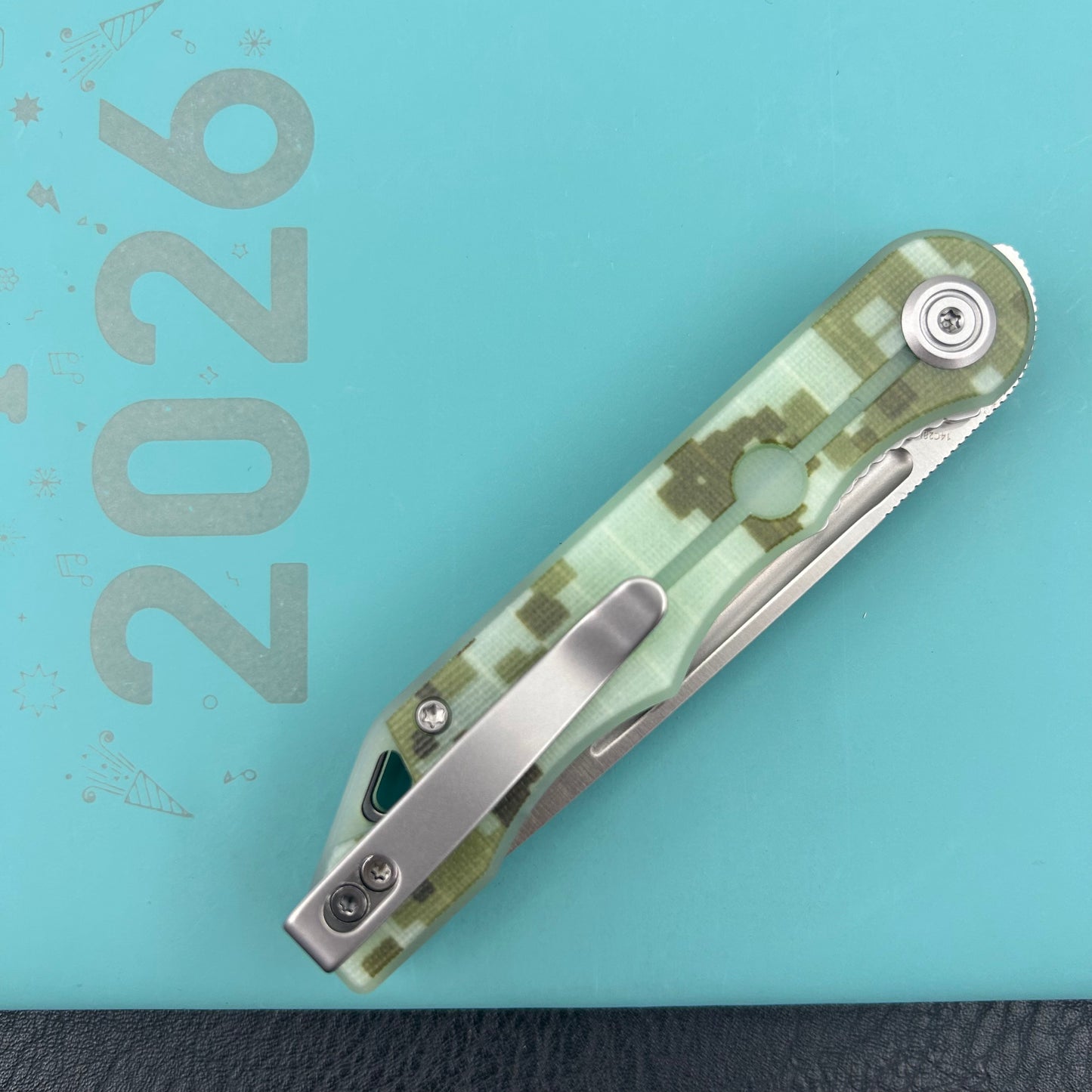 KUBEY knife KU2101I Mizo Linerlock Camouflage Folding Knives
