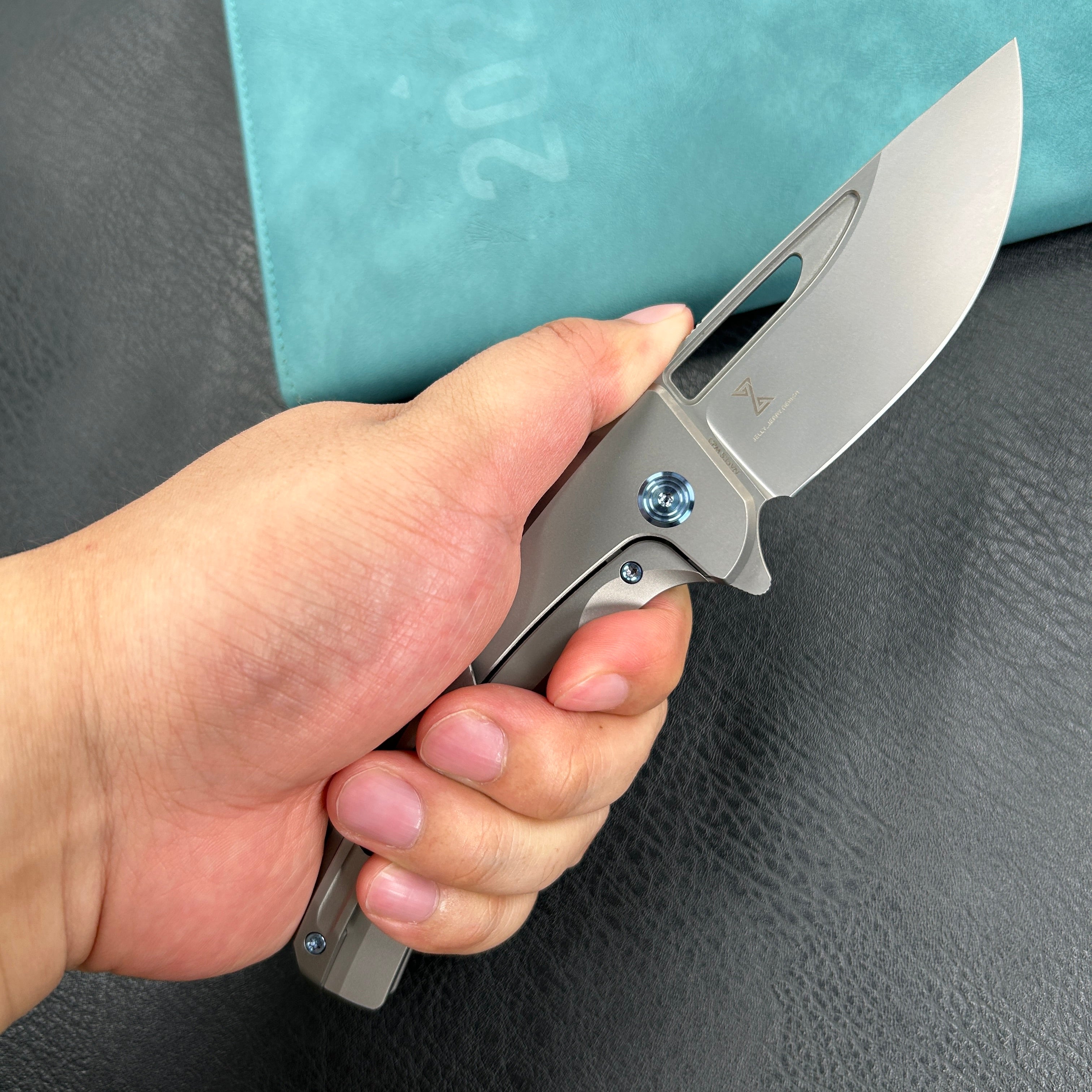 KUBEY KB368A Hyperion Frame Lock Tactical Knife Gray 6AL4V Titanium Handle 3.5" Sandblast CPM-S35VN