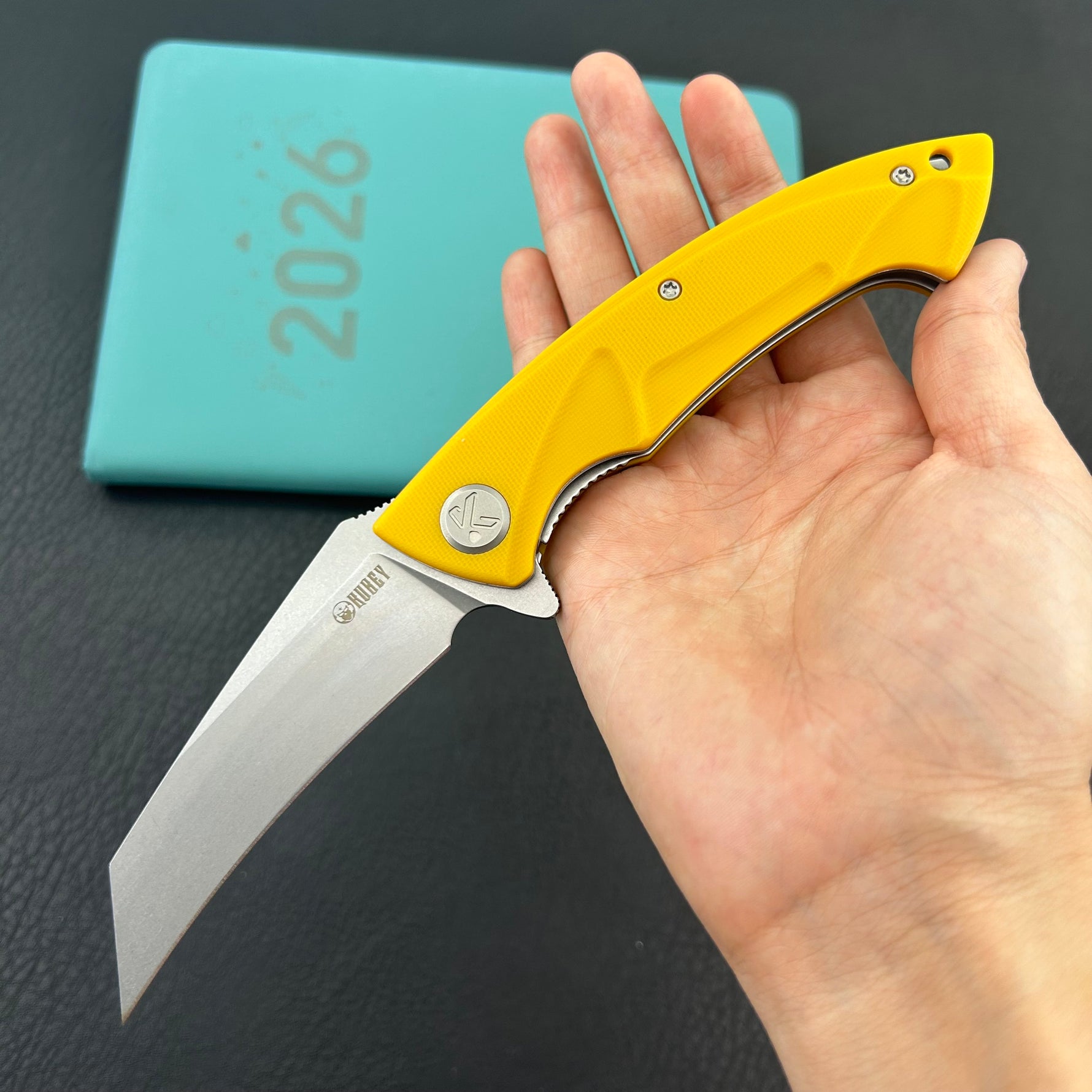 KUBEY knife KU212K Anteater Linerlock Yellow Folding Knives