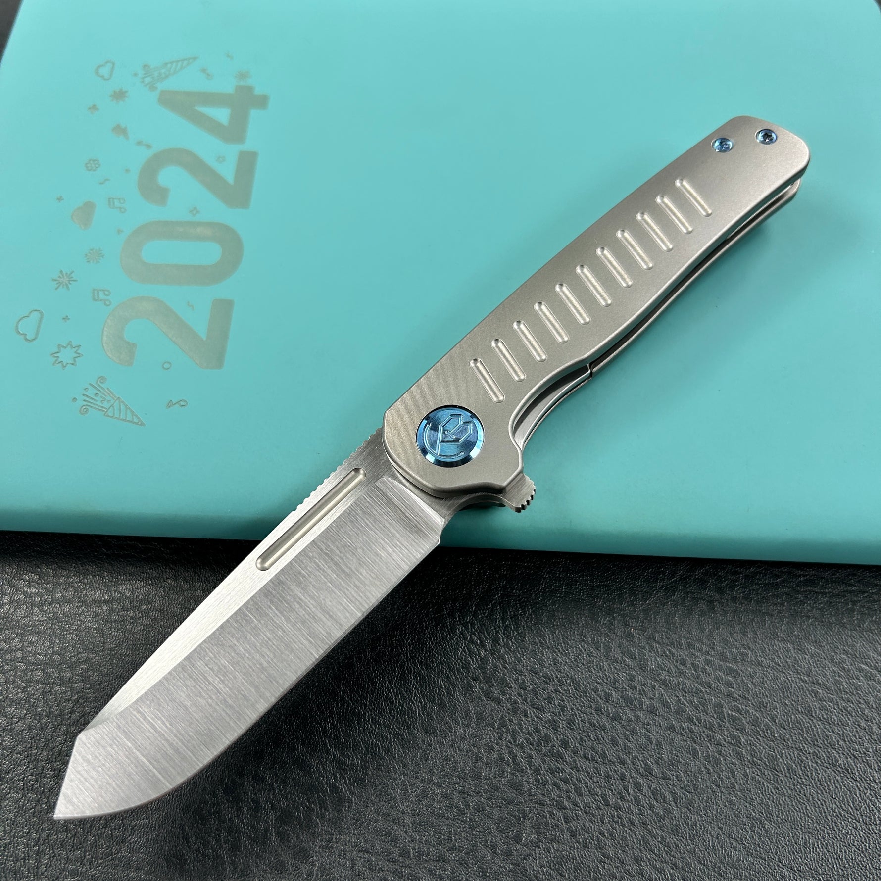 KB KNIVES KB315A Steelhead Folding Knife Gray Titanium Handle 3.15" Belt Satin M390 Blade