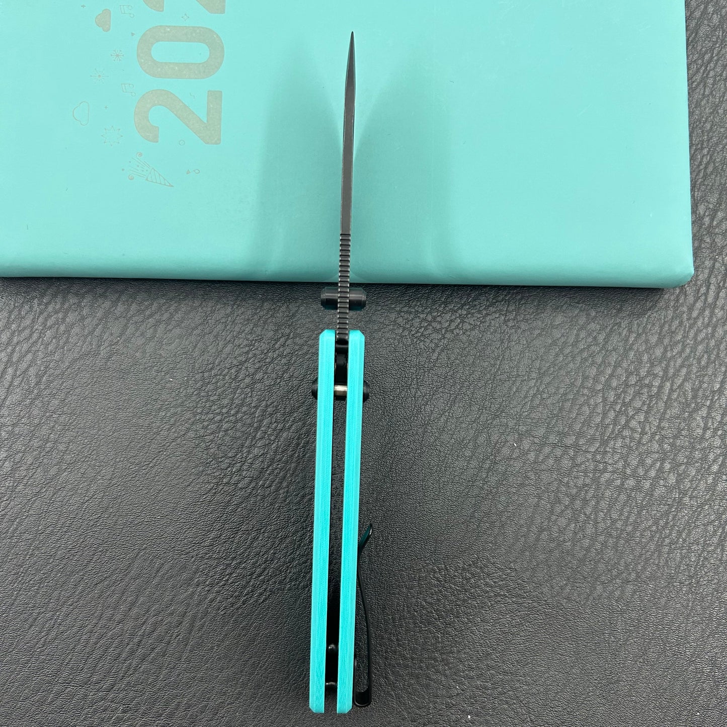 KUBEY knife KU248I Bluff Crossbarlock Black Tiffany Blue Folding Knives
