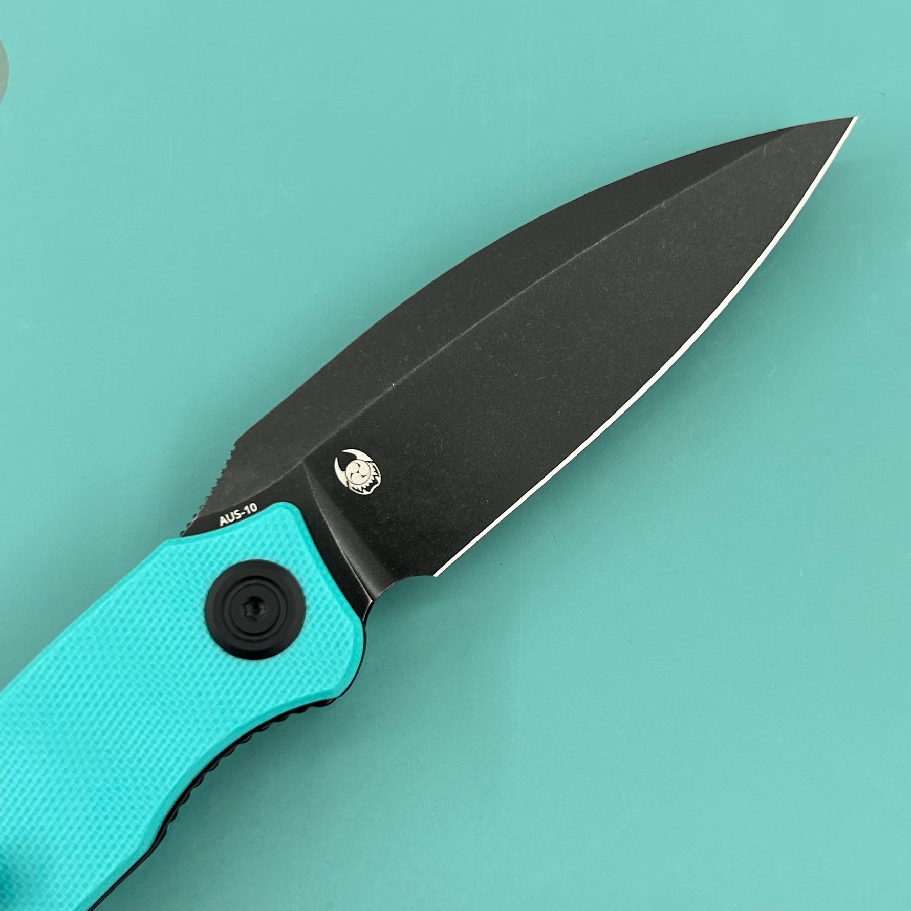 KUBEY knife KU333I Leaf Linerlock Black Tiffany Blue Folding Knives