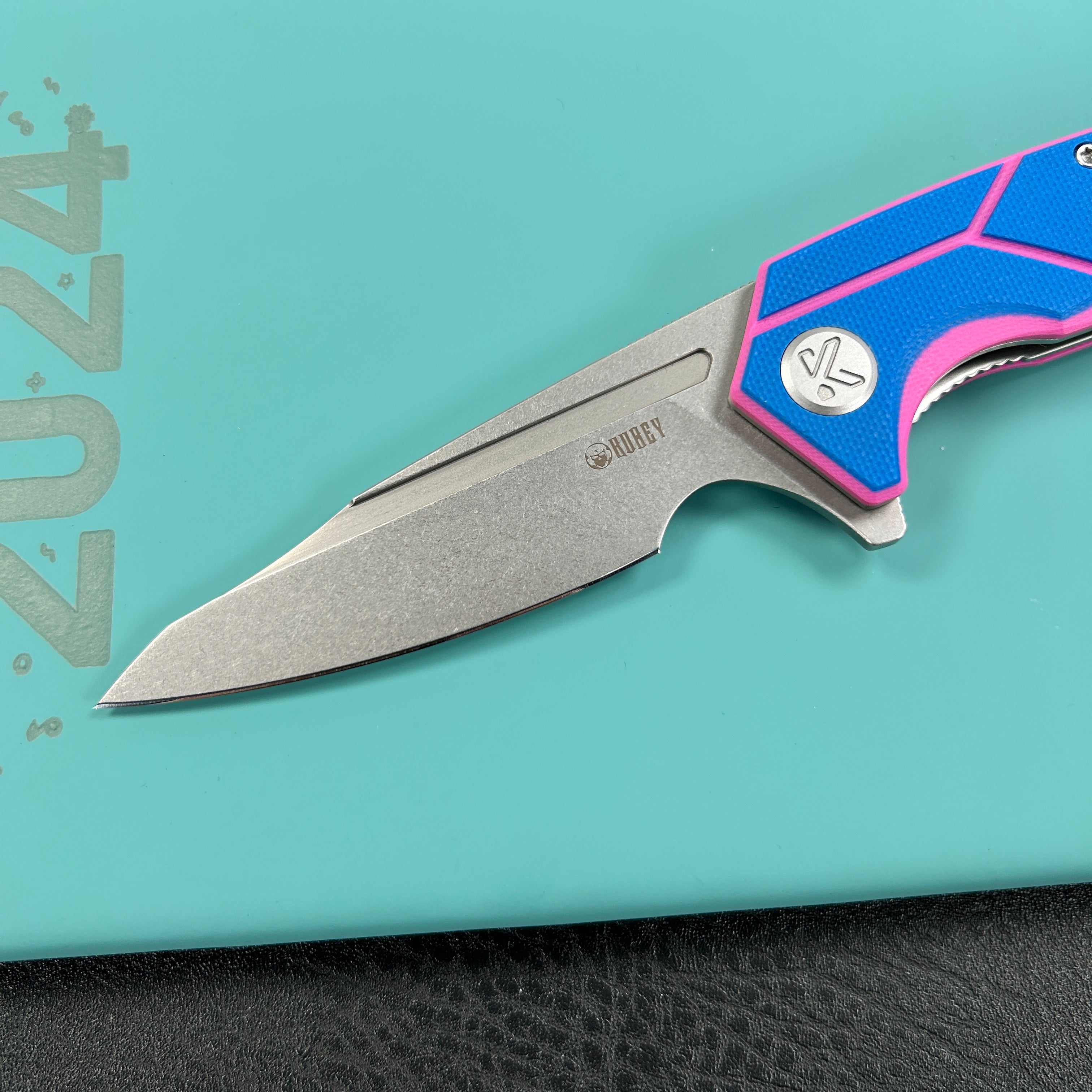 KUBEY  KU373C  RBC-1 Outdoor Flipper Knife Blue Pink G10 Handle 3.46" Stonewash 14C28N