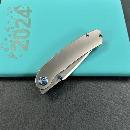 KUBEY KB386A Momentum Frame Lock Front Flipper Pocket Folding Knife Grey Titanium Handle 3.43" Beadblast M390