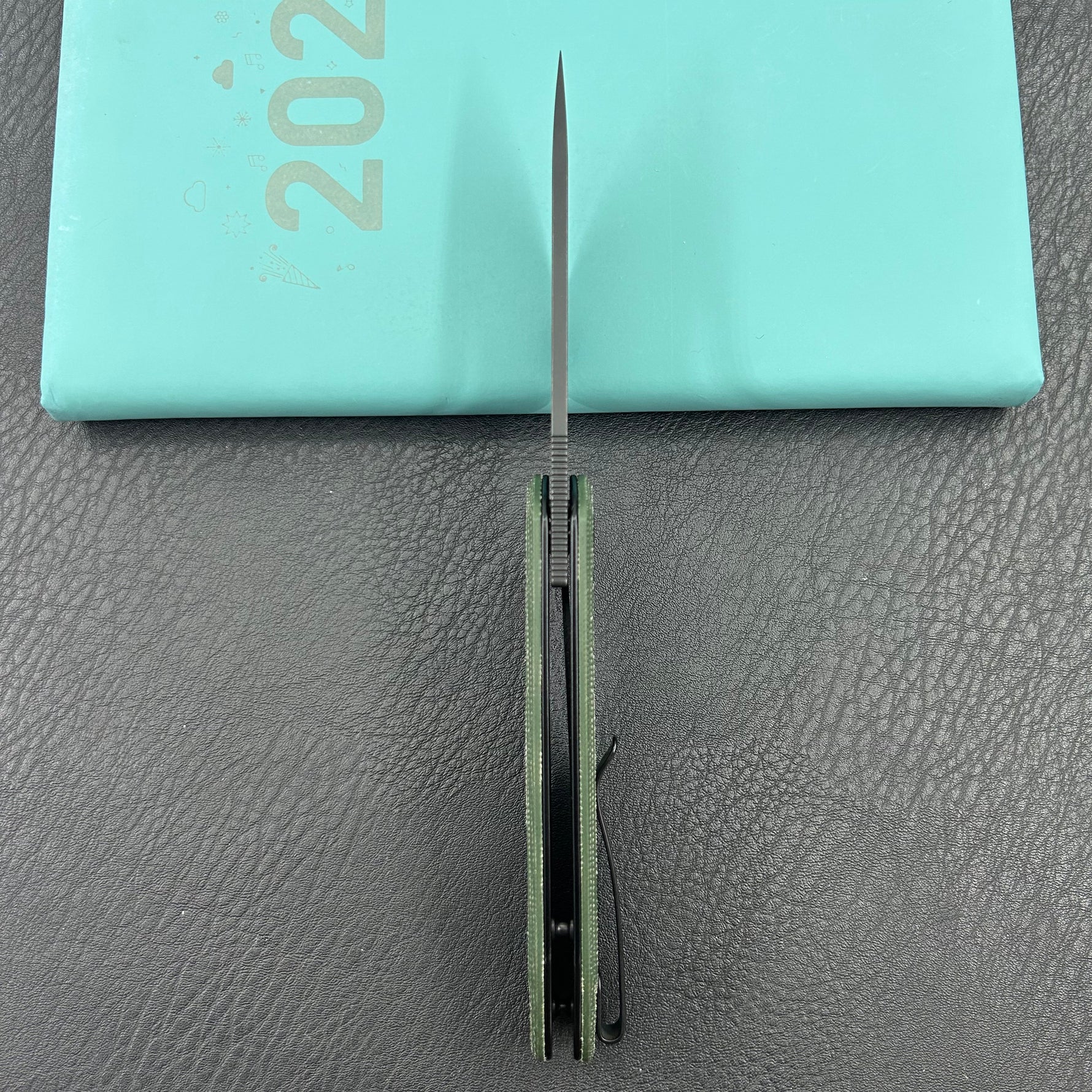 KUBEY knife KU324L Doris Linerlock Black Green Folding Knives