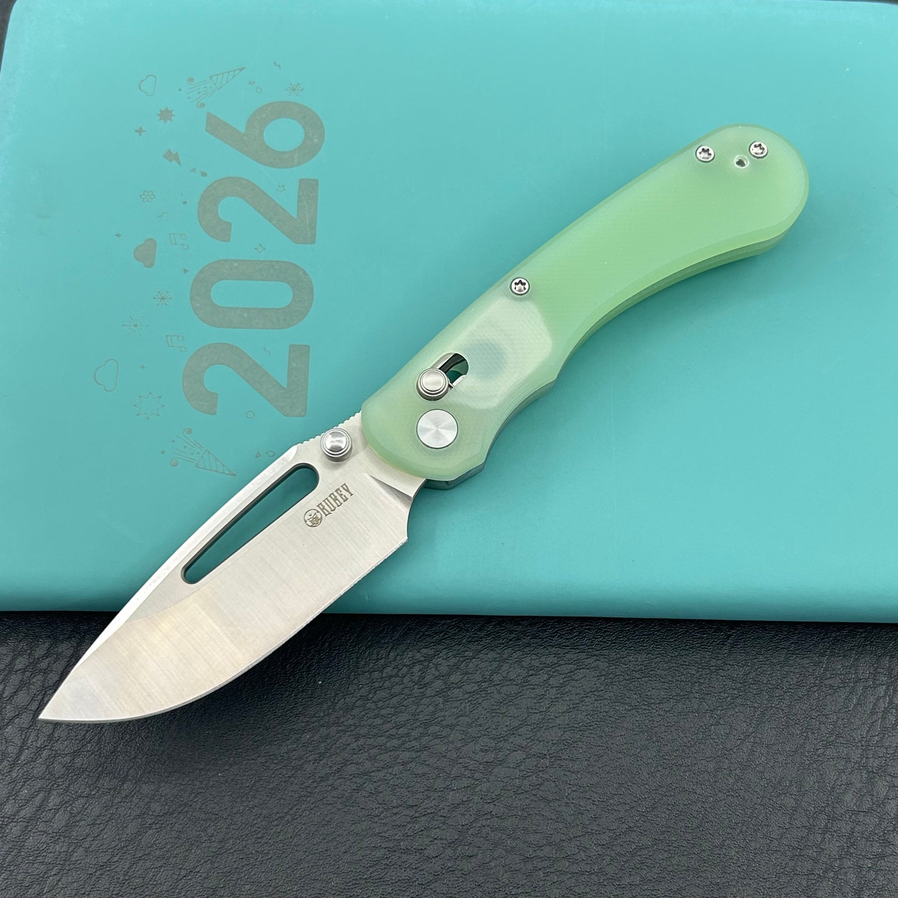 KUBEY knife KU504C Stalker Crossbar Lock Jade  Folding Knife