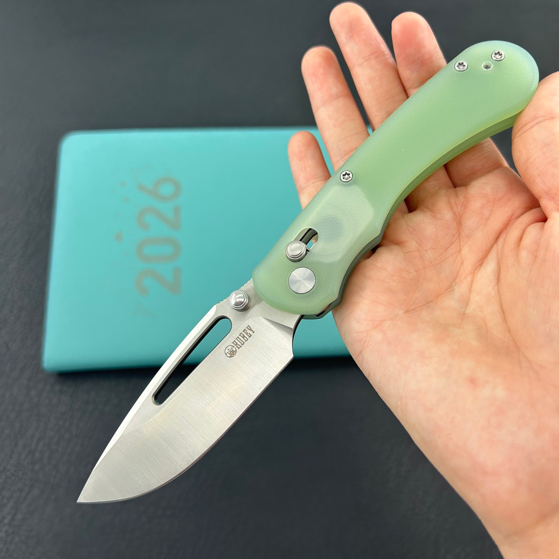 KUBEY knife KU504C Stalker Crossbar Lock Jade  Folding Knife