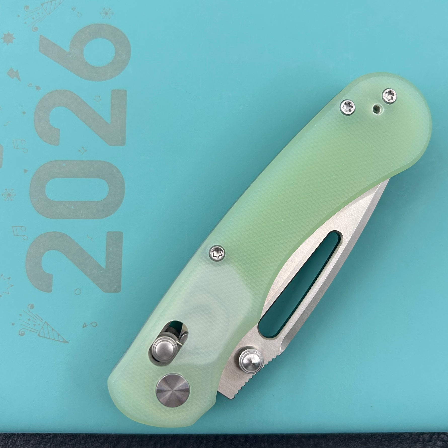 KUBEY knife KU504C Stalker Crossbar Lock Jade  Folding Knife