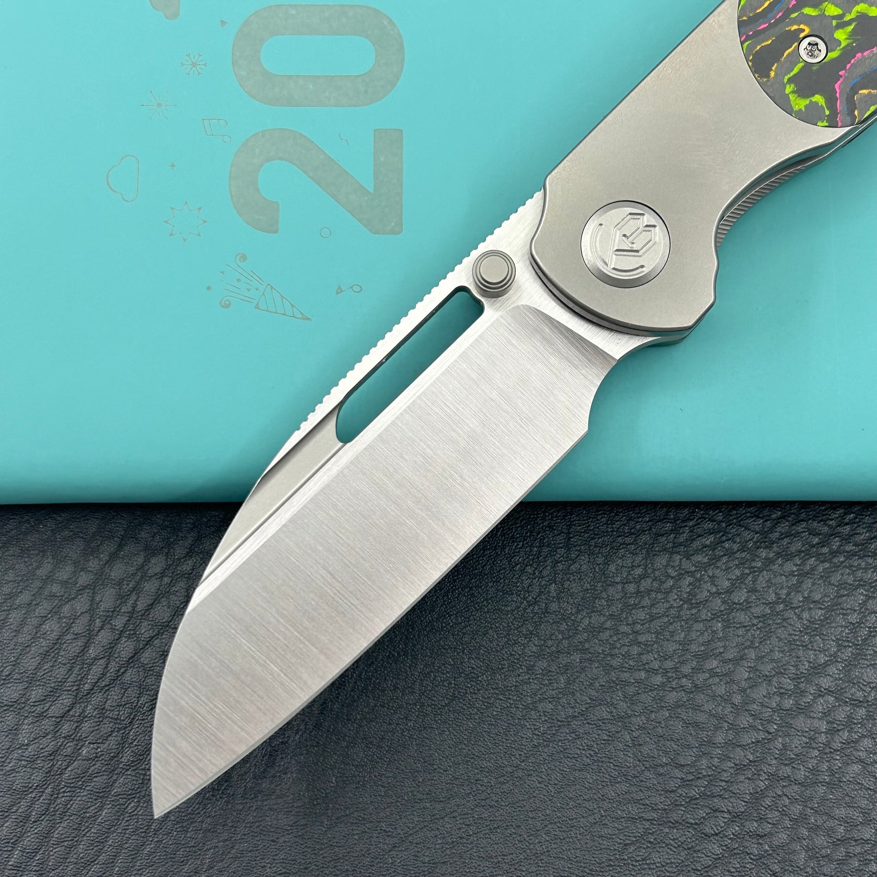 KB KNIVES KB432A Icicle Pocket Folding Knife Frame Lock Sandblast Titanium with 80's Camo Carbon Inlays 3.50" Belt Satin Elmax