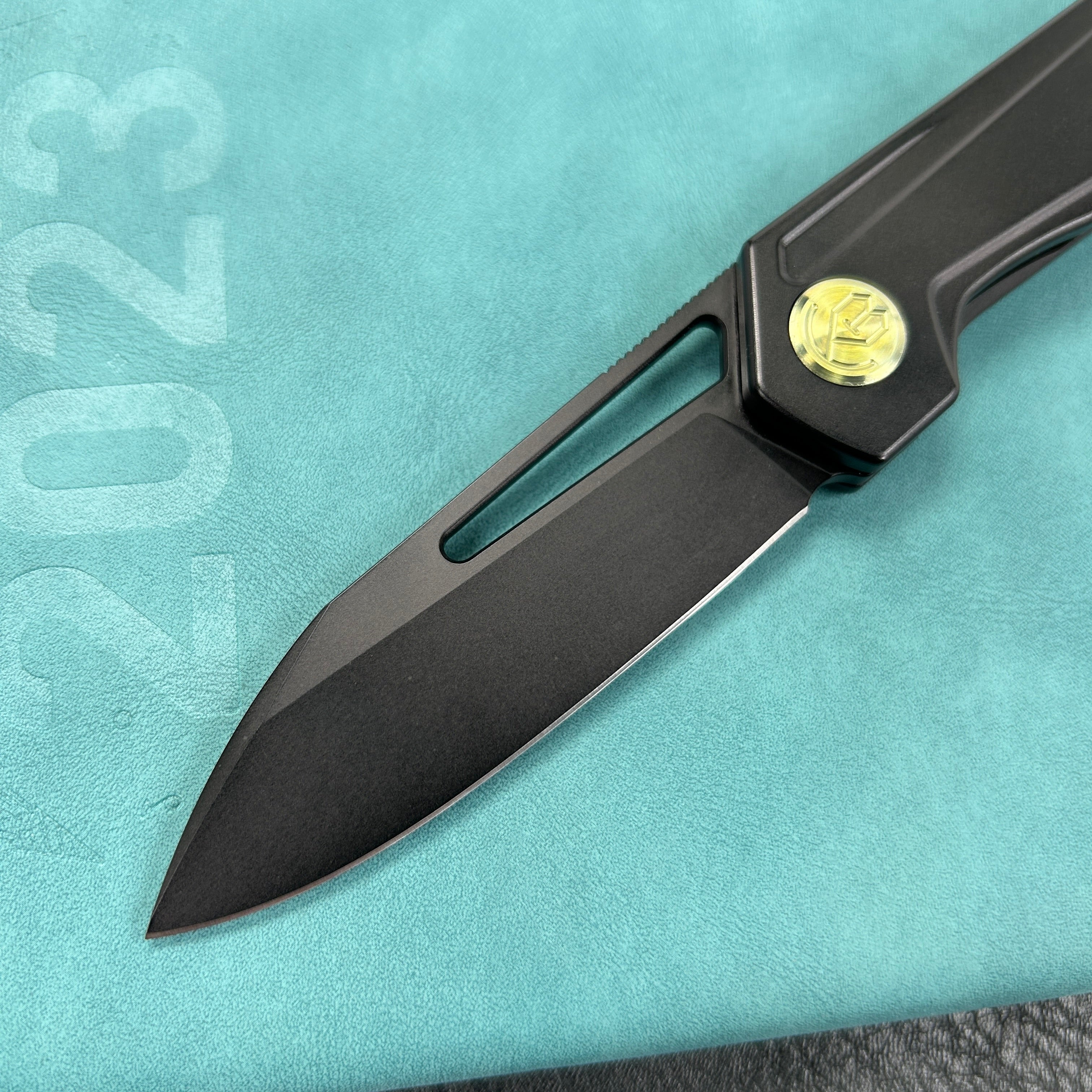 KUBEY KB321O Royal Frame Lock EDC Pocket Knife Black  6AL4V Titanium Handle 2.99" Black Coated M390