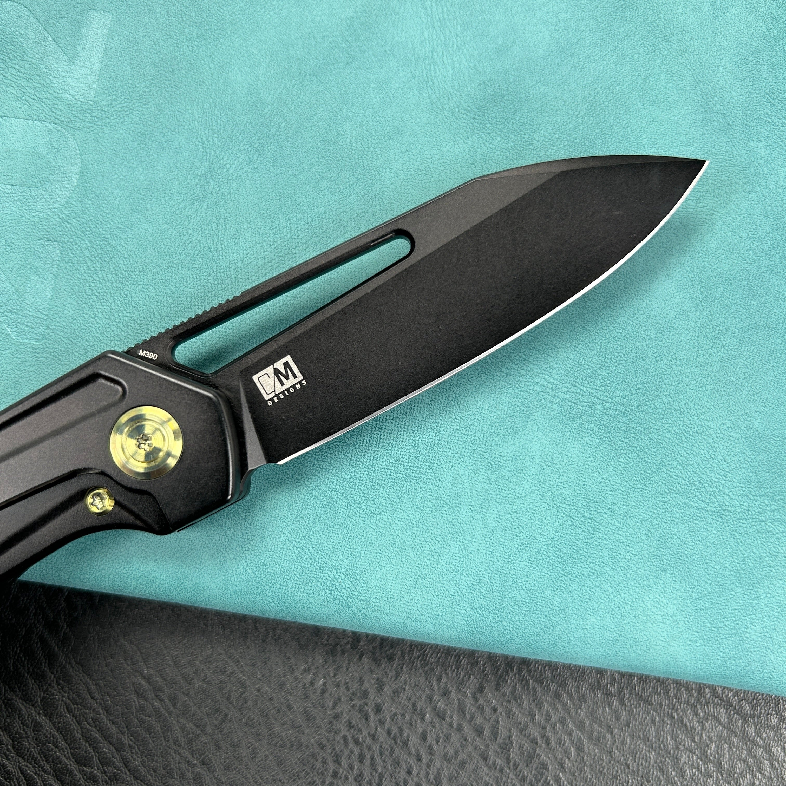 KUBEY KB321O Royal Frame Lock EDC Pocket Knife Black  6AL4V Titanium Handle 2.99" Black Coated M390