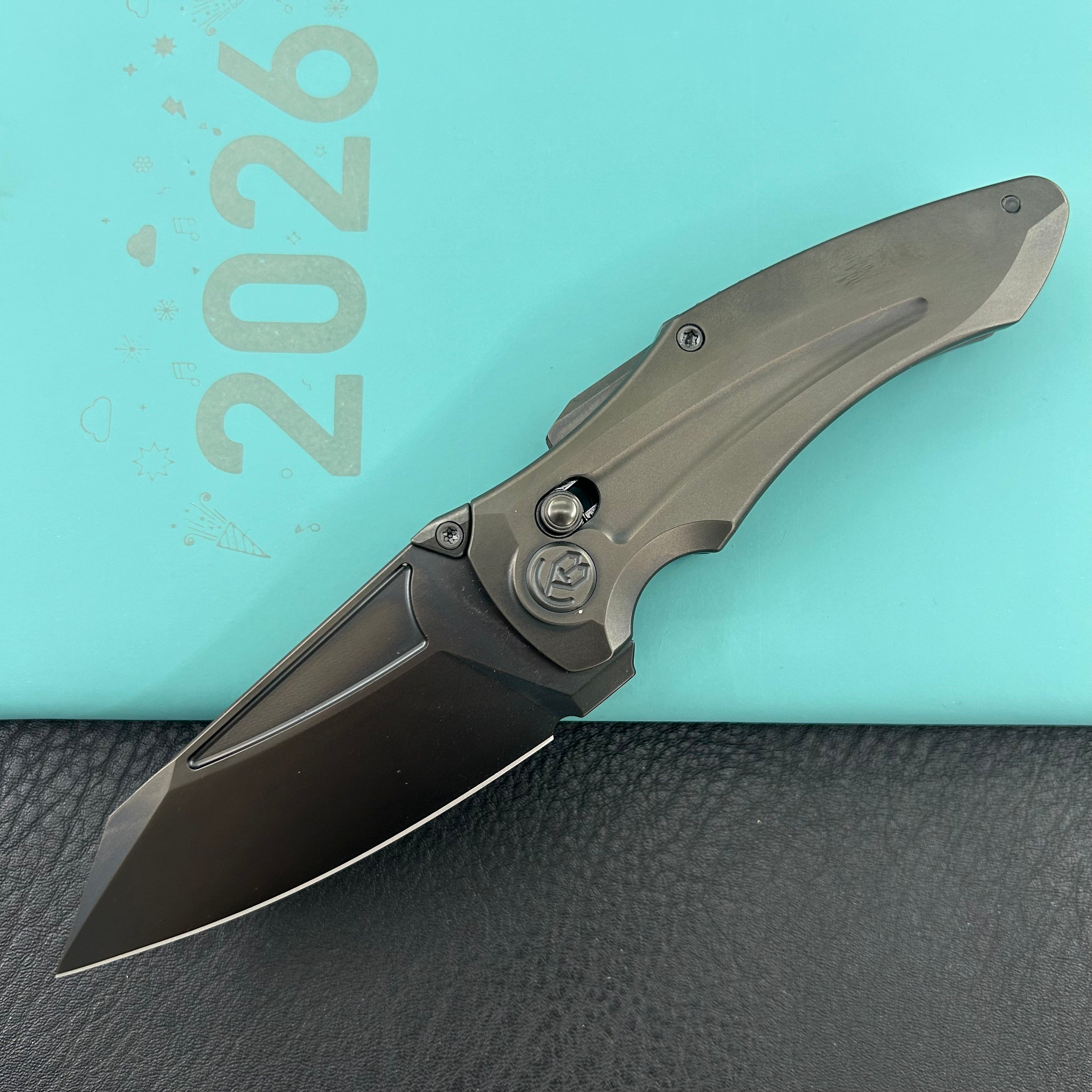 KB KNIVES KB400H Sumo Crossbarlock Folding Knife DLC Titanium Handle 3.15" DLC M390 Blade