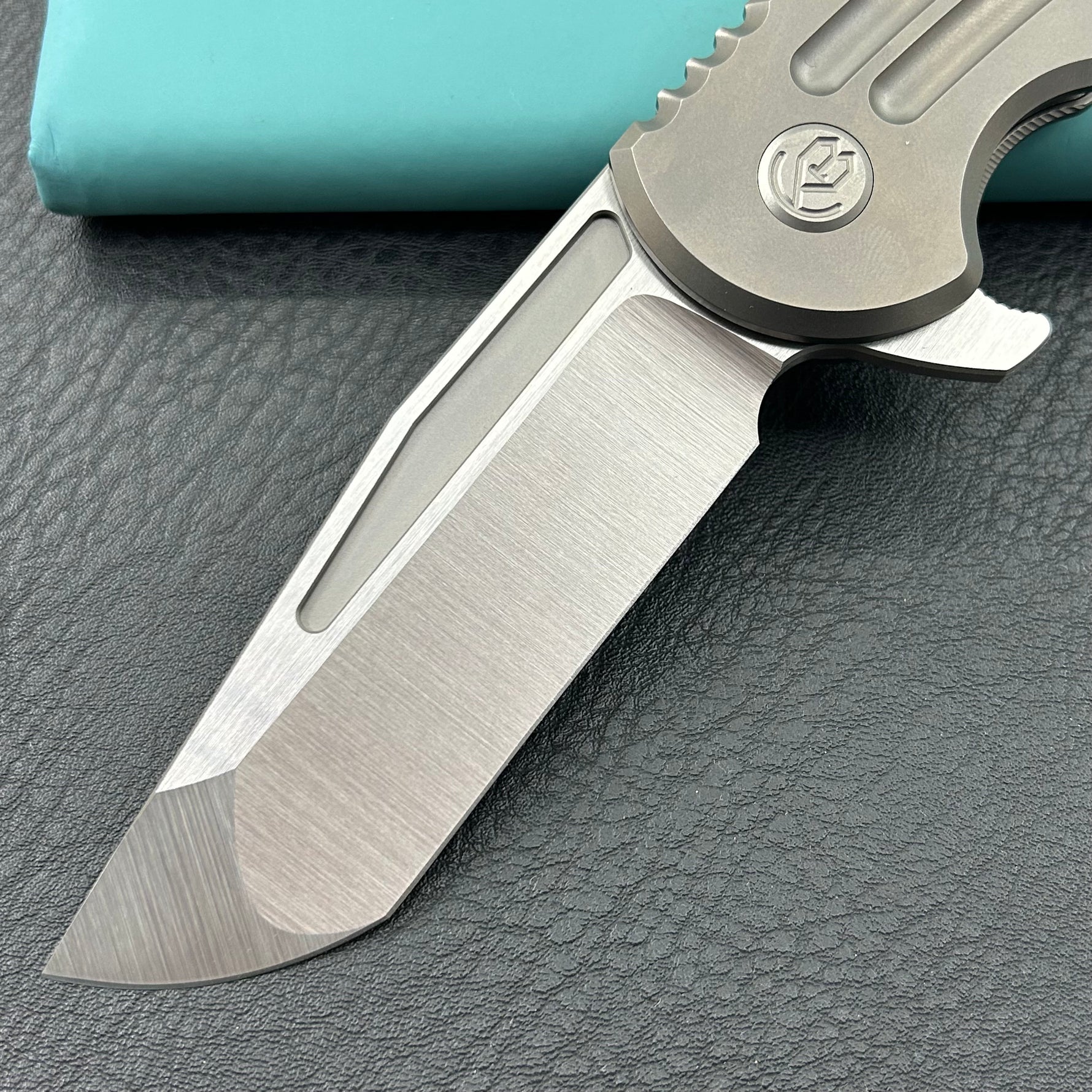 KB KNIVES KB476A Husky Tactical Flipper Folding Knife Grey Titanium Handle 3.70'' Belt Satin 20CV Blade