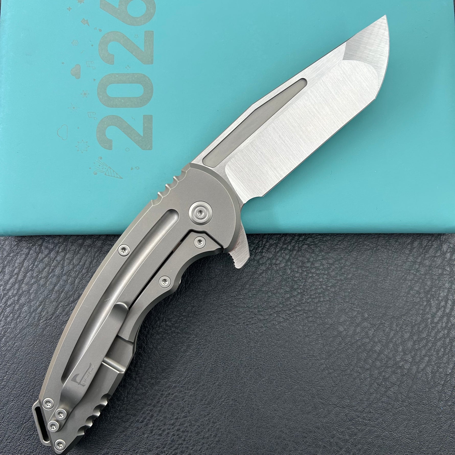 KB KNIVES KB476A Husky Tactical Flipper Folding Knife Grey Titanium Handle 3.70'' Belt Satin 20CV Blade