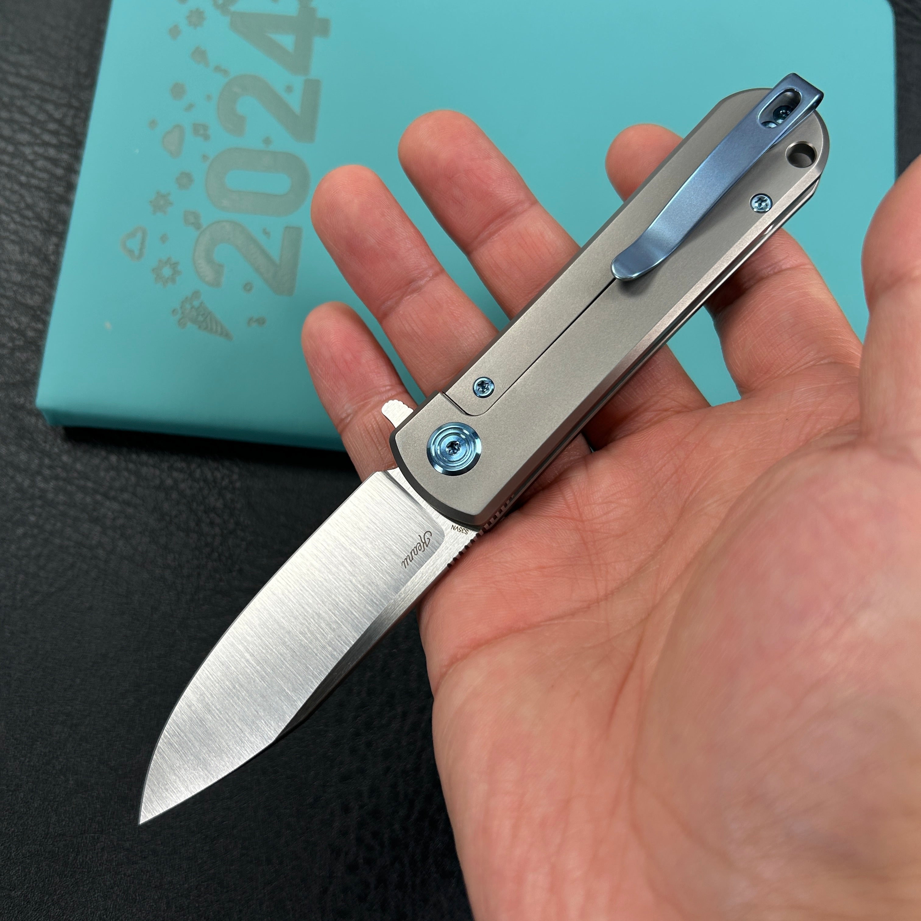 KUBEY KB359A NEO Flipper Folding Pocket Knife Grey Titanium Handle 2.99" Belt Satin S35VN Blade