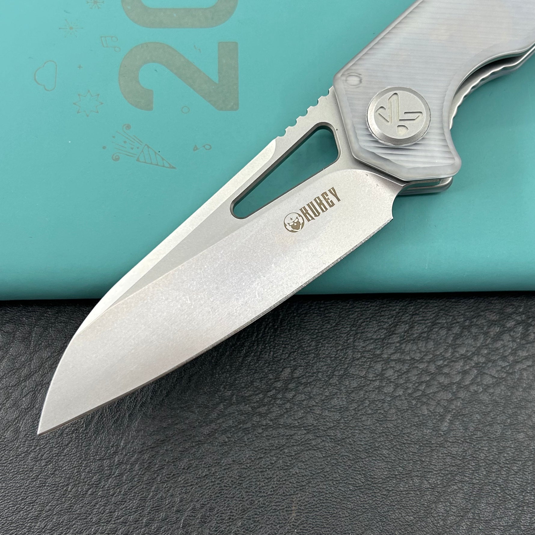 KUBEY Knife KU291-1E Vagrant Linerlock Translucent Polycarbonate    Fold Knife