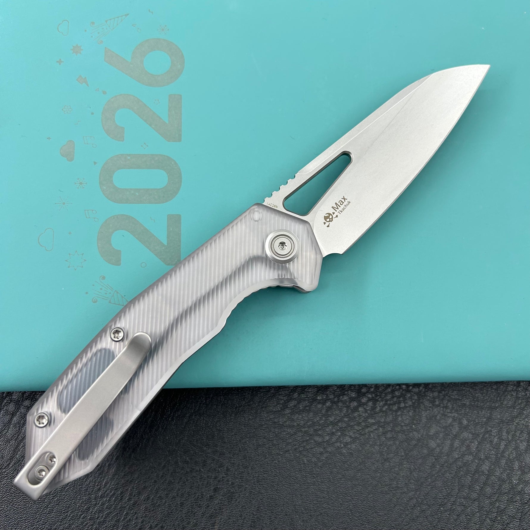 KUBEY Knife KU291-1E Vagrant Linerlock Translucent Polycarbonate    Fold Knife