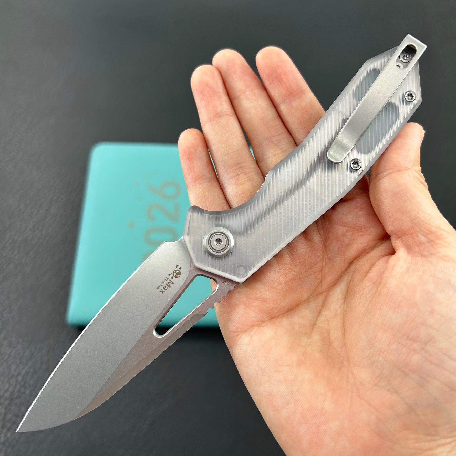 KUBEY Knife KU291-1E Vagrant Linerlock Translucent Polycarbonate    Fold Knife