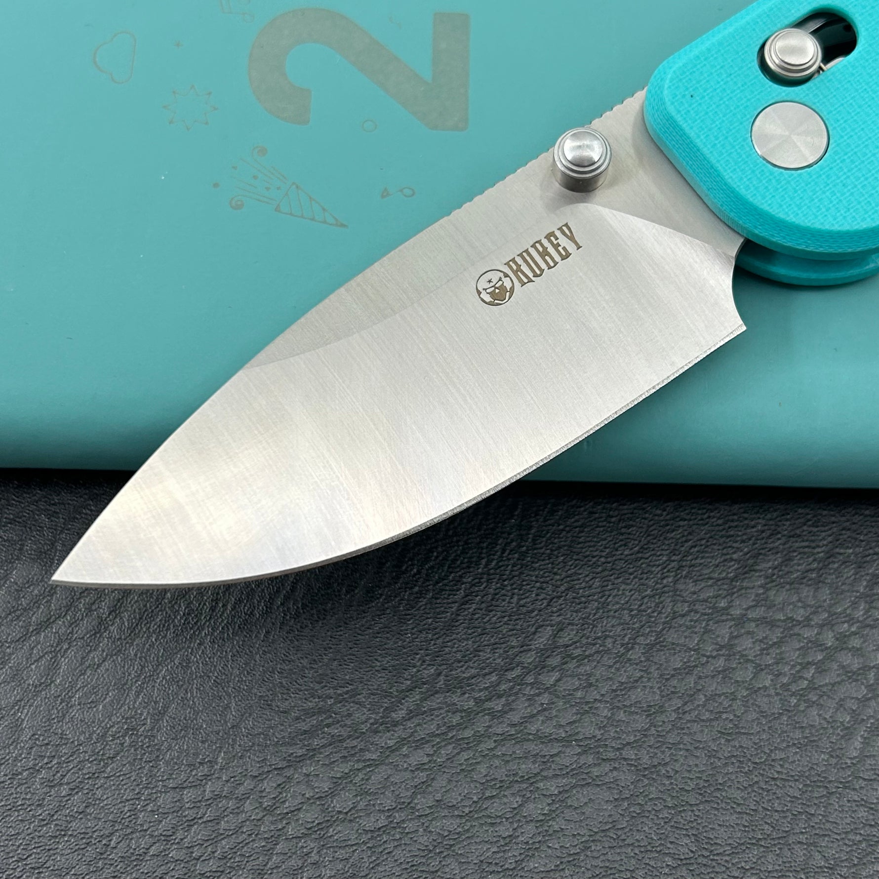 KUBEY Knife KU505B Bedrock Crossbar Lock Tiffany Blue G10 Handle Fold Knife