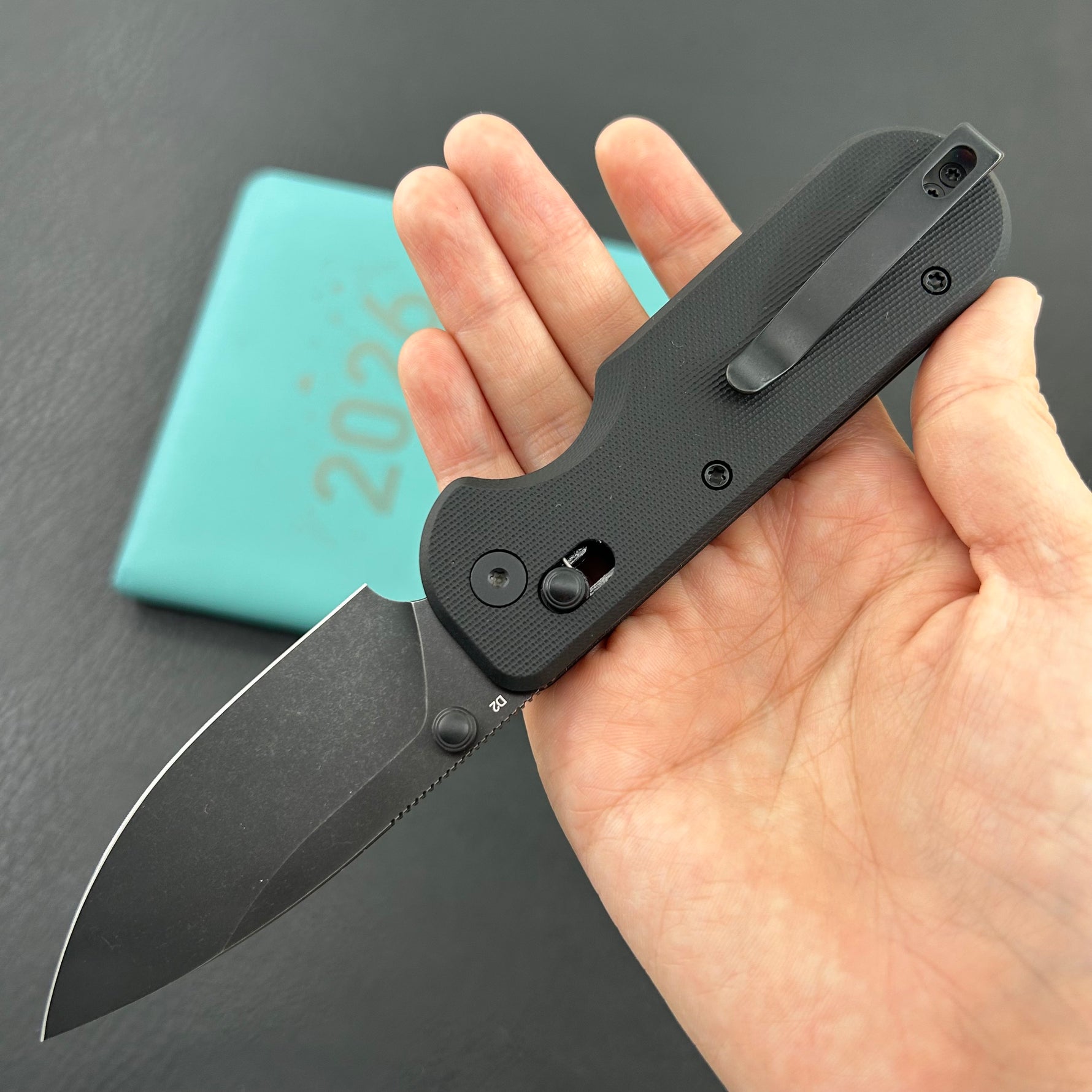 KUBEY Knife KU505D Bedrock Crossbar Lock Blackout G10 Handle Fold Knife