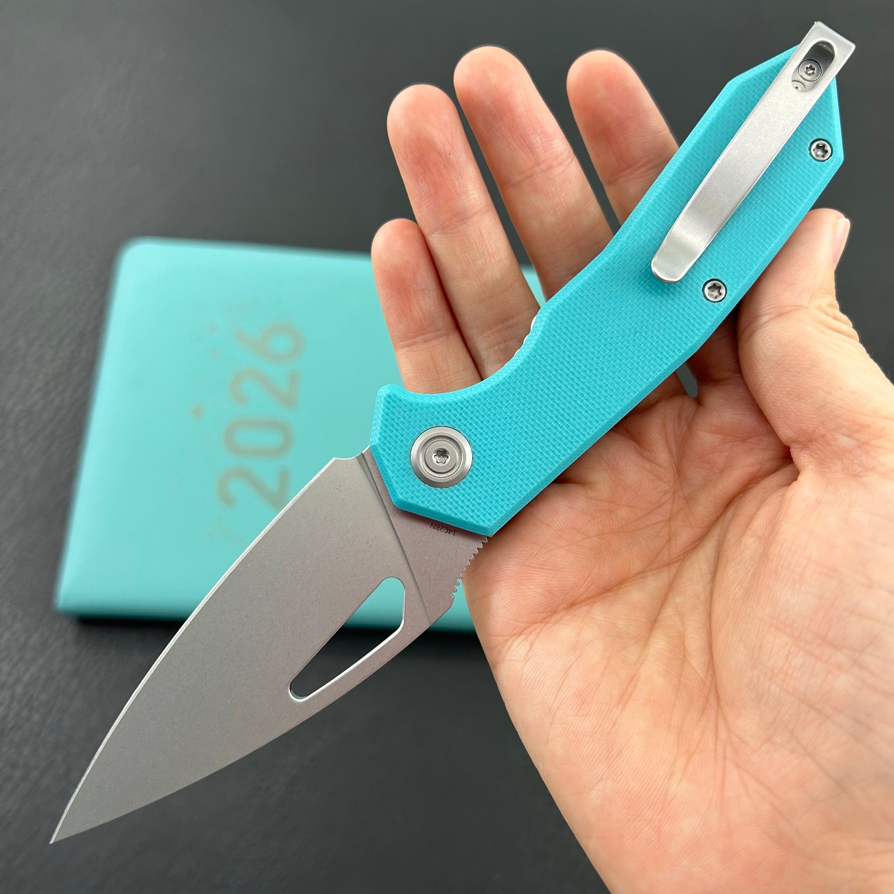 KUBEY Knife KU122-1B Coeus Linerlock Tiffany Blue   Fold Knife