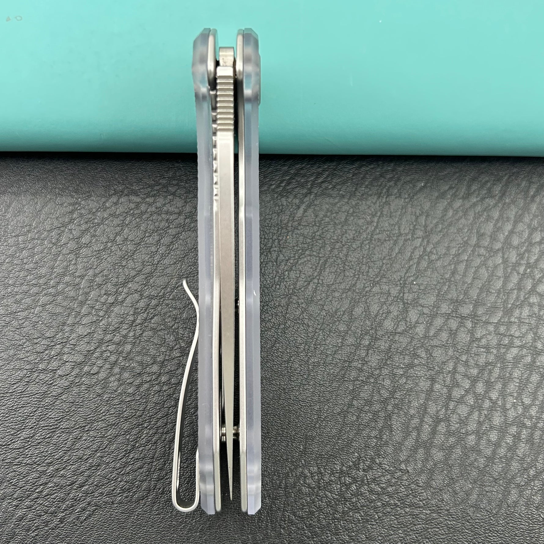 KUBEY Knife KU122-1A Coeus Linerlock Translucent Polycarbonate   Fold Knife