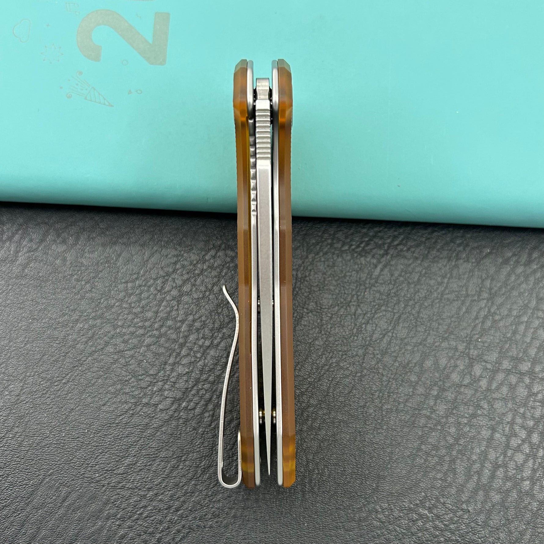 KUBEY Knife KU122S Coeus Linerlock Ultem   Fold Knife