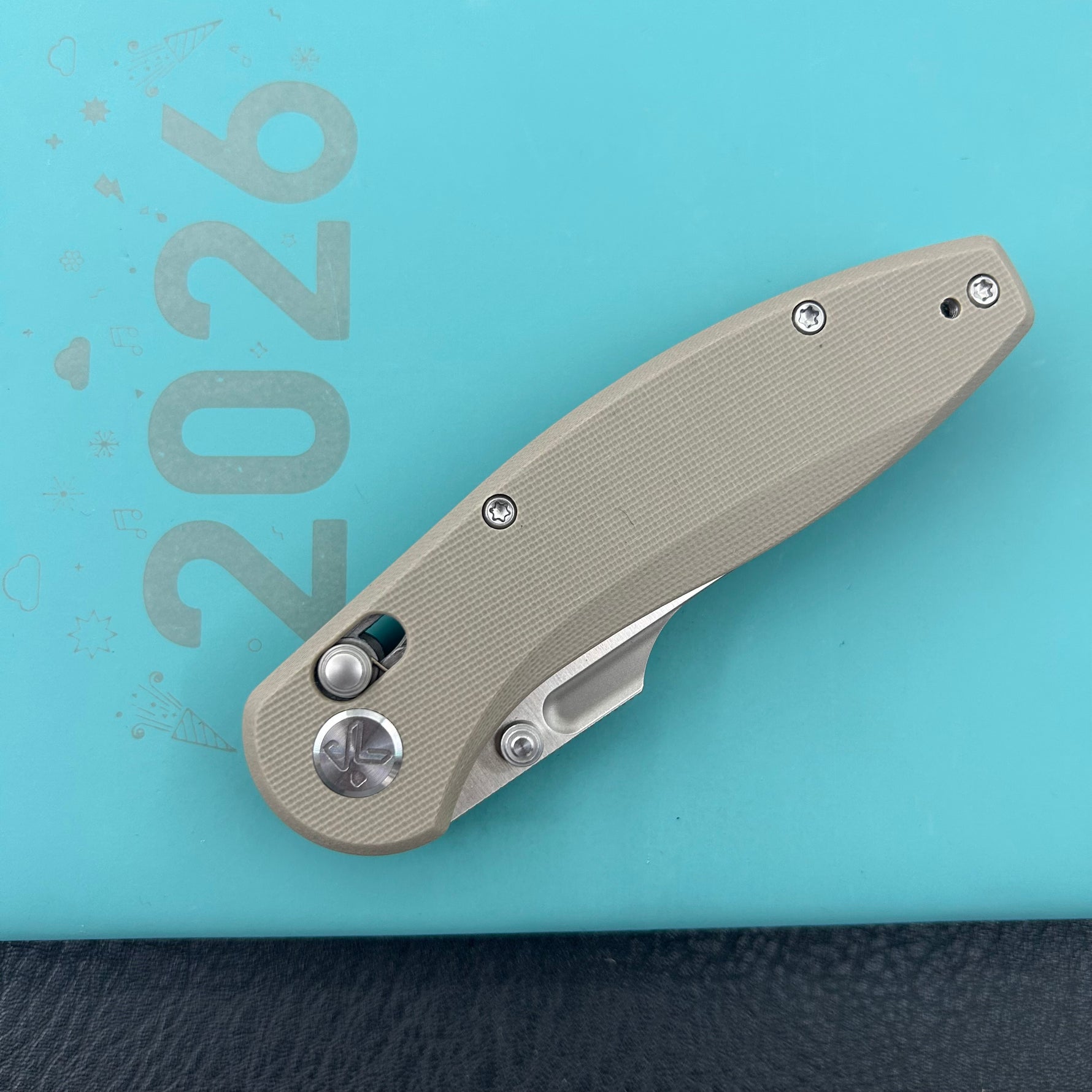 KUBEY Knife KU422B Minor Crossbar Lock Tan  Folding Knife